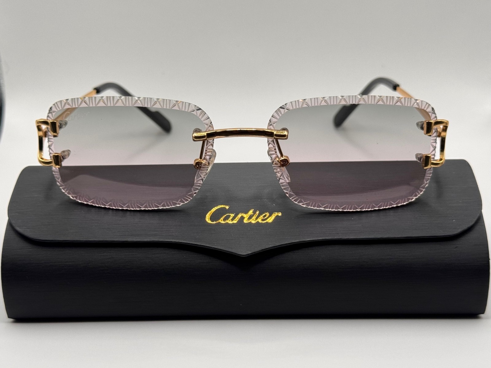 Cartier Big C Diamond Cut Frameless Pink/Green Lens Gold Frame