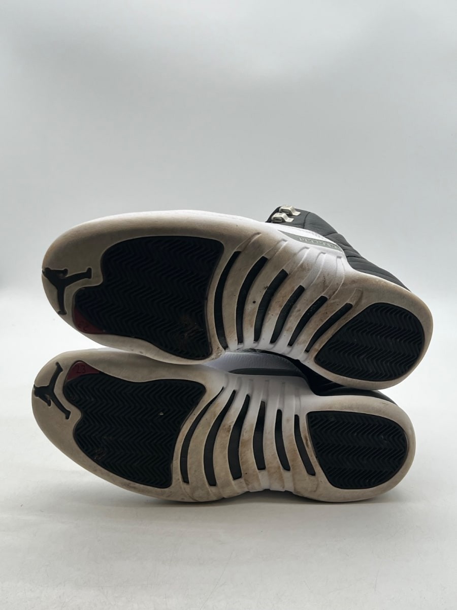 Jordan 12 Retro Playoffs (2022) 11 (Moderately Worn Pre-Owned)J Size 11 (No Box)