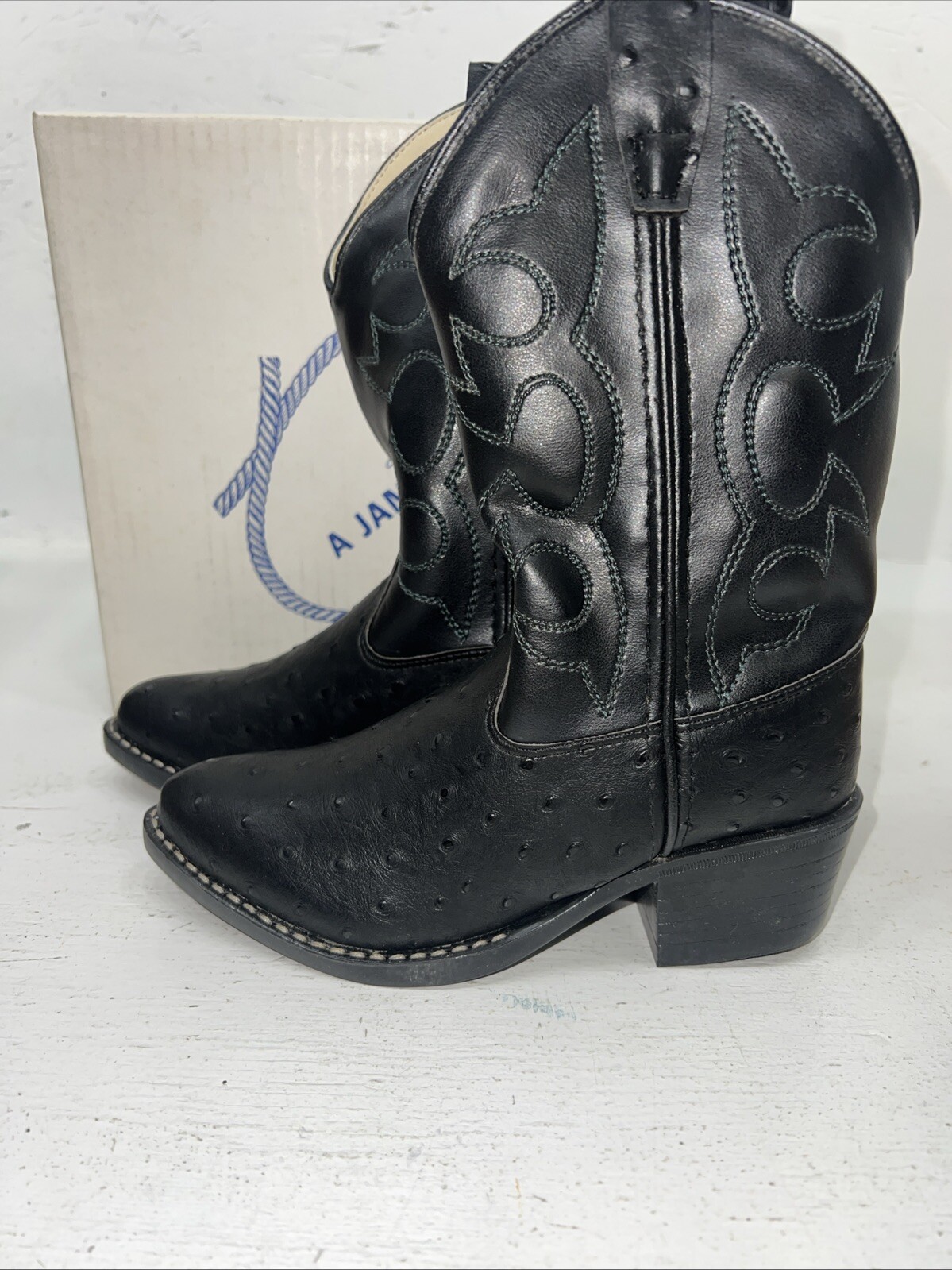 New Children’s Black A Jama Product Boots. 11.5 11 1/2. 24-116
