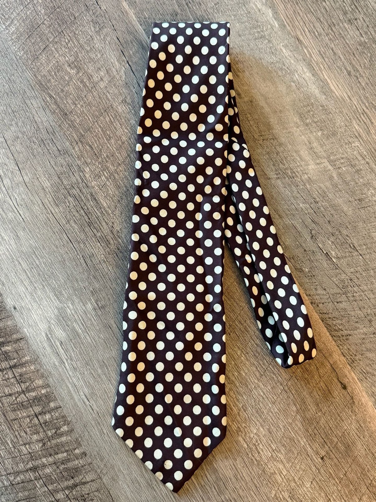 Hathaway Brown and White Polka Dot Necktie