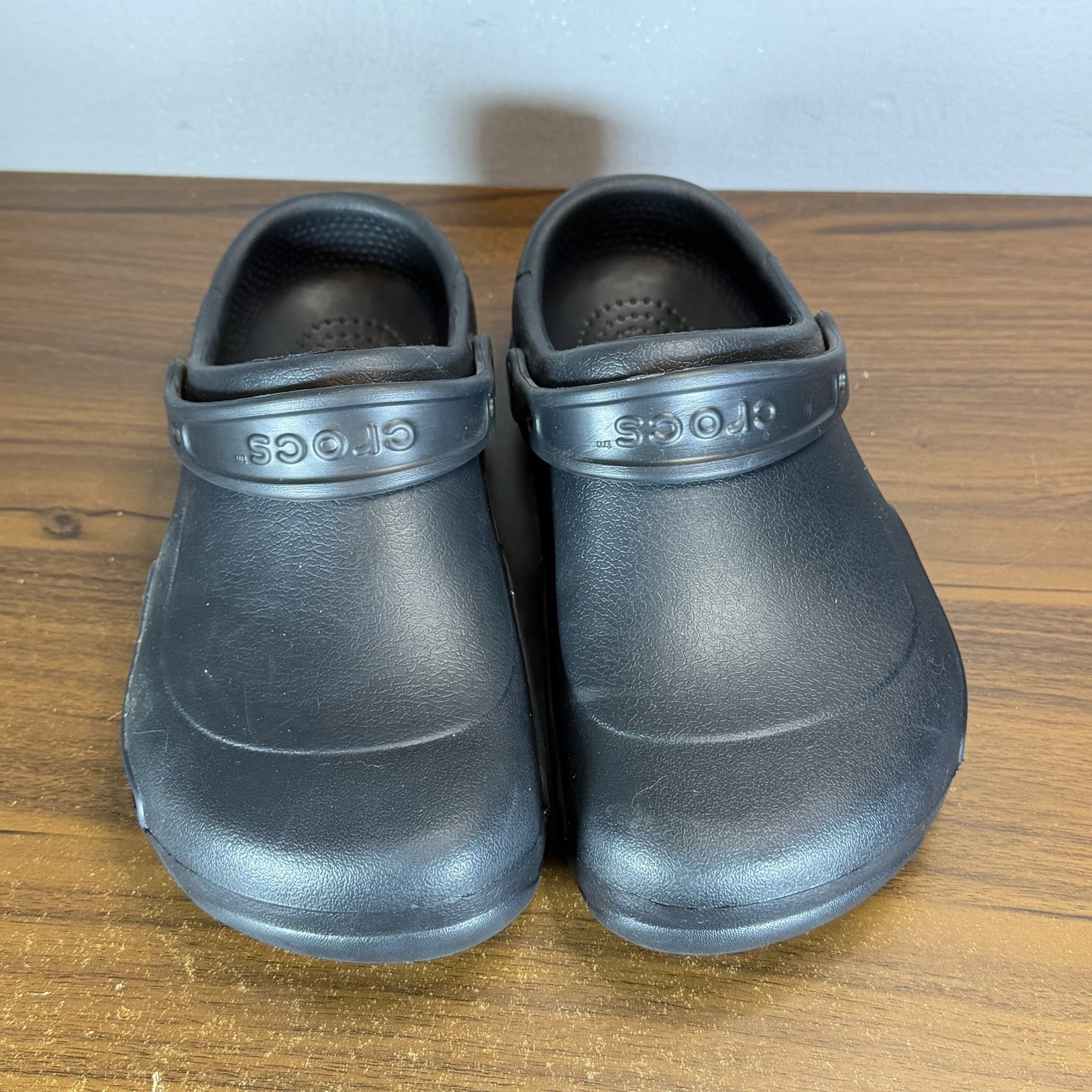 Crocs At Work Shoes Mens 9 Bistro Clogs Black Slip Resistant Comfort Casual