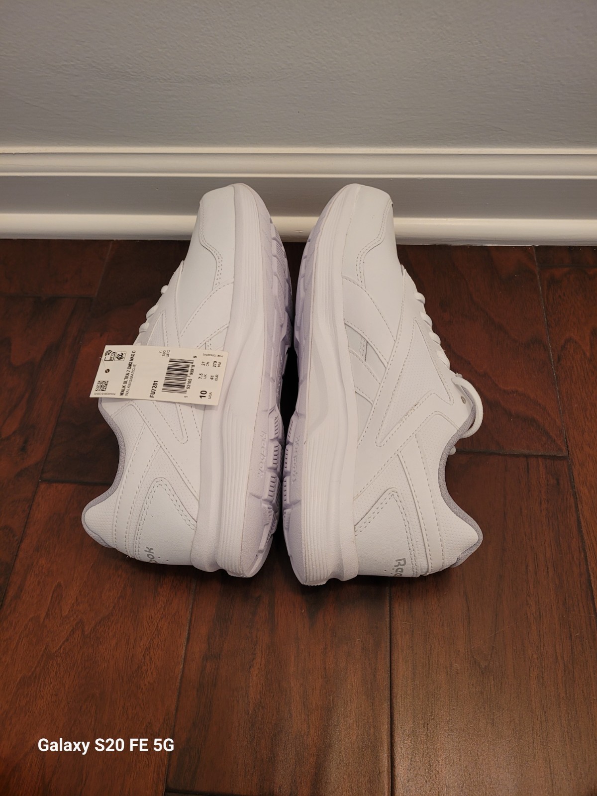NEW Reebok Walk Ultra 7 DMX MAX D Women’s Size 10 White Lifestyle Sneakers Shoes