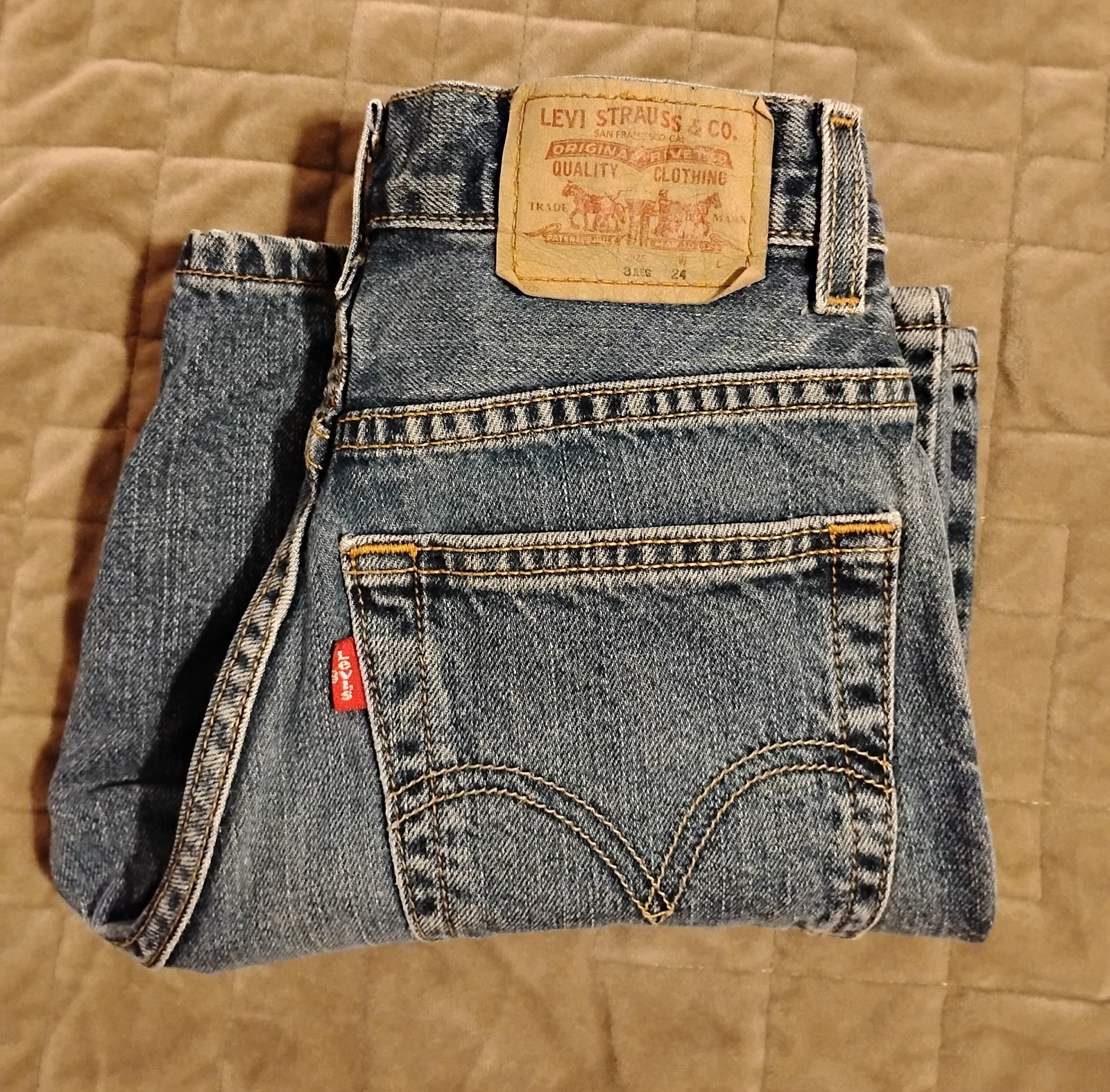 Vintage 90s Boys size 8 Levis 569 Shorts