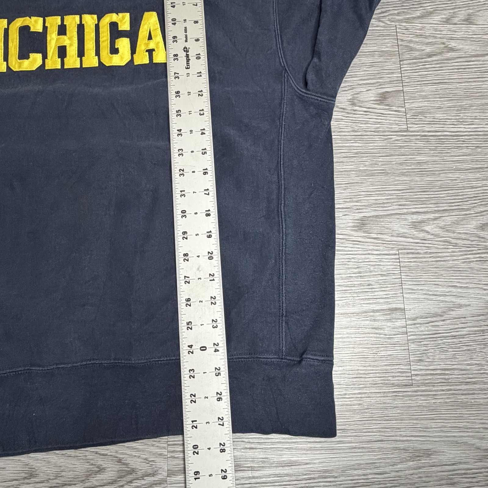 Vintage Champion Reverse Weave Michigan Wolverines Sweatshirt Size Large