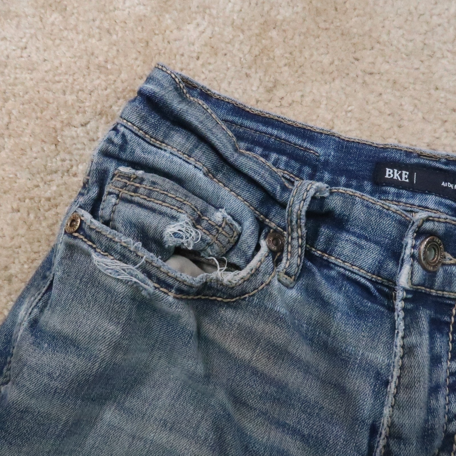 BKE Buckle Aiden Straight leg Jeans Men’s 28×32 Blue Stretch Denim Distressed