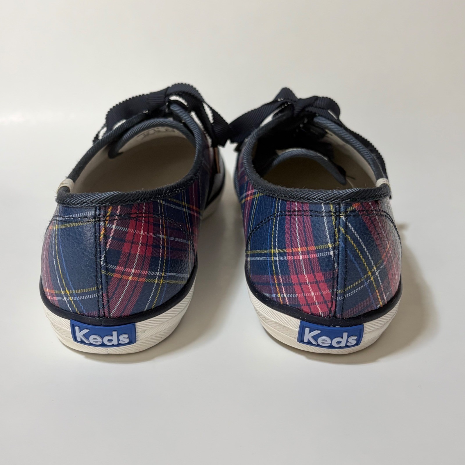 Talbots Exclusive Plaid Leather Sneakers Size 9 Preppy Classic Holiday NWOB