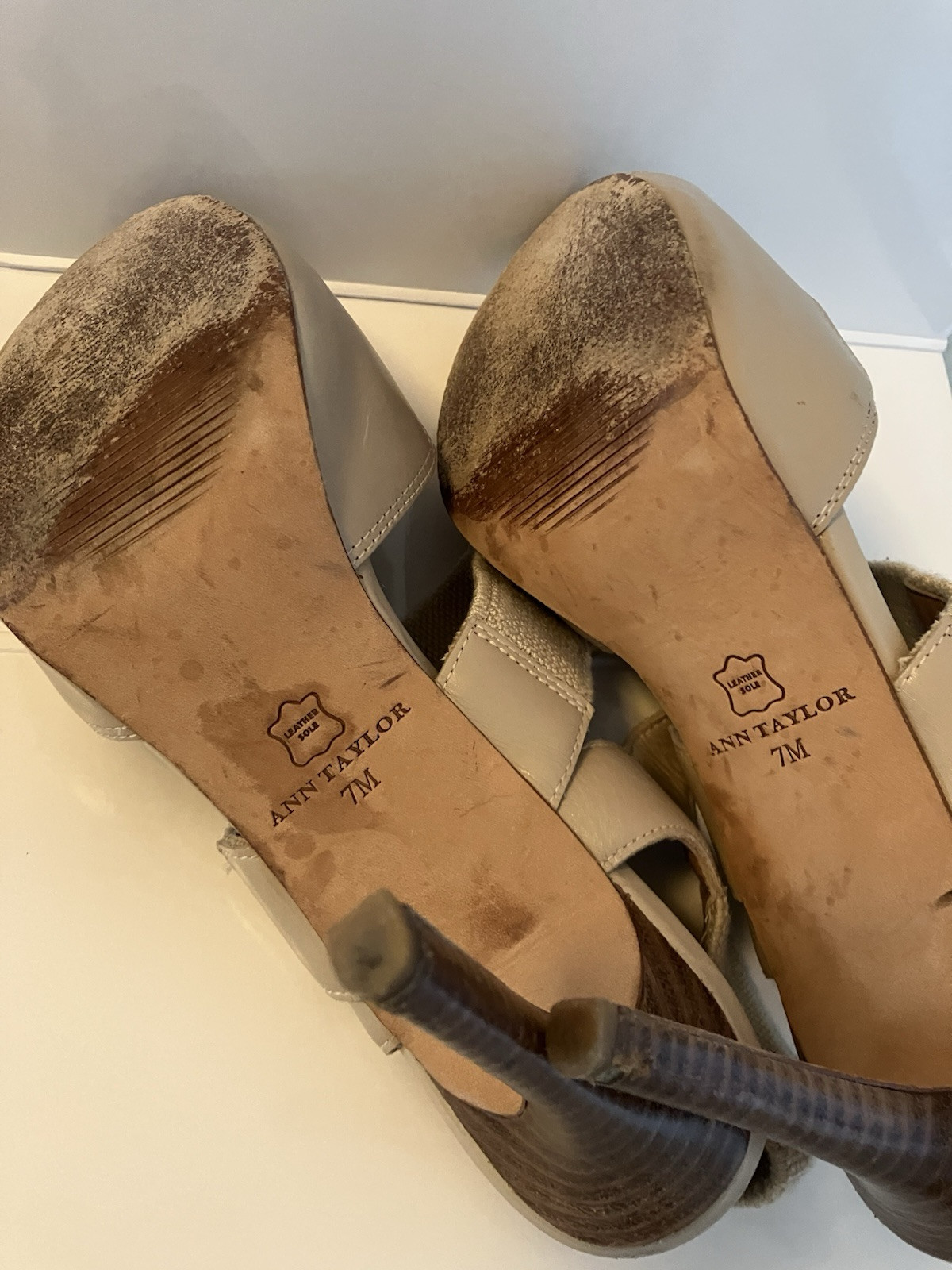 ANN TAYLOR shoes 7 stiletto Elastic Fabric & Leather