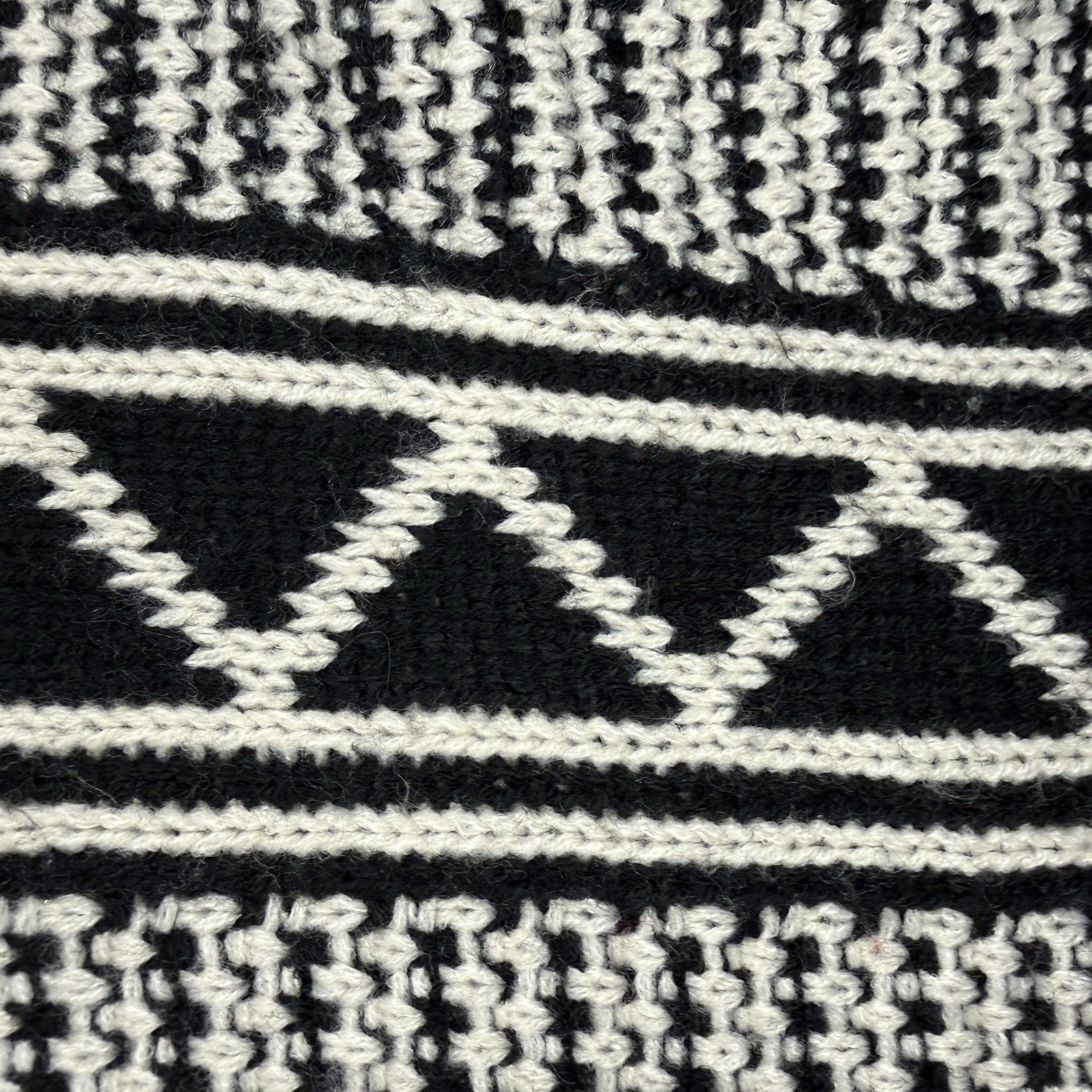 ANTHROPOLOGIE Do Everything In Love Poncho ONE SIZE Black/Cream Acrylic Knit