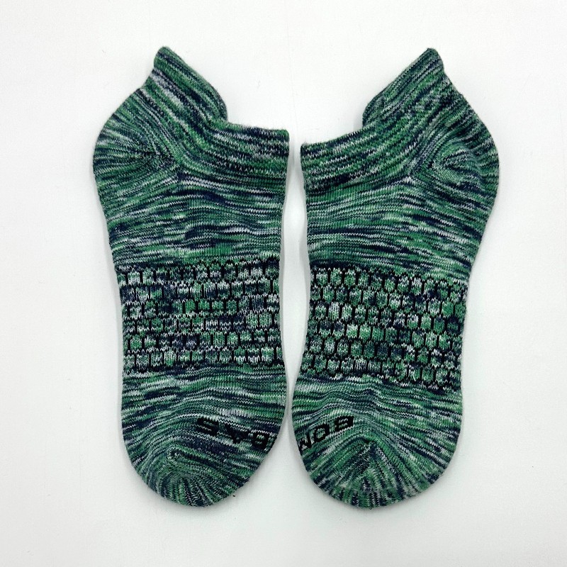 4 pairs Women’s Bombas Camouflage Ankle Socks Cushion Size Med 4 Colors Mix