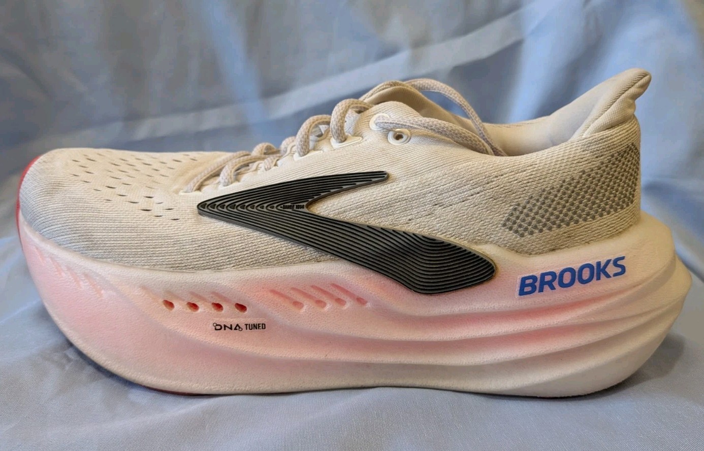 Brooks Glycerin Max Black Diva Pink Running Shoes – Womens 7.5 Barely Worn