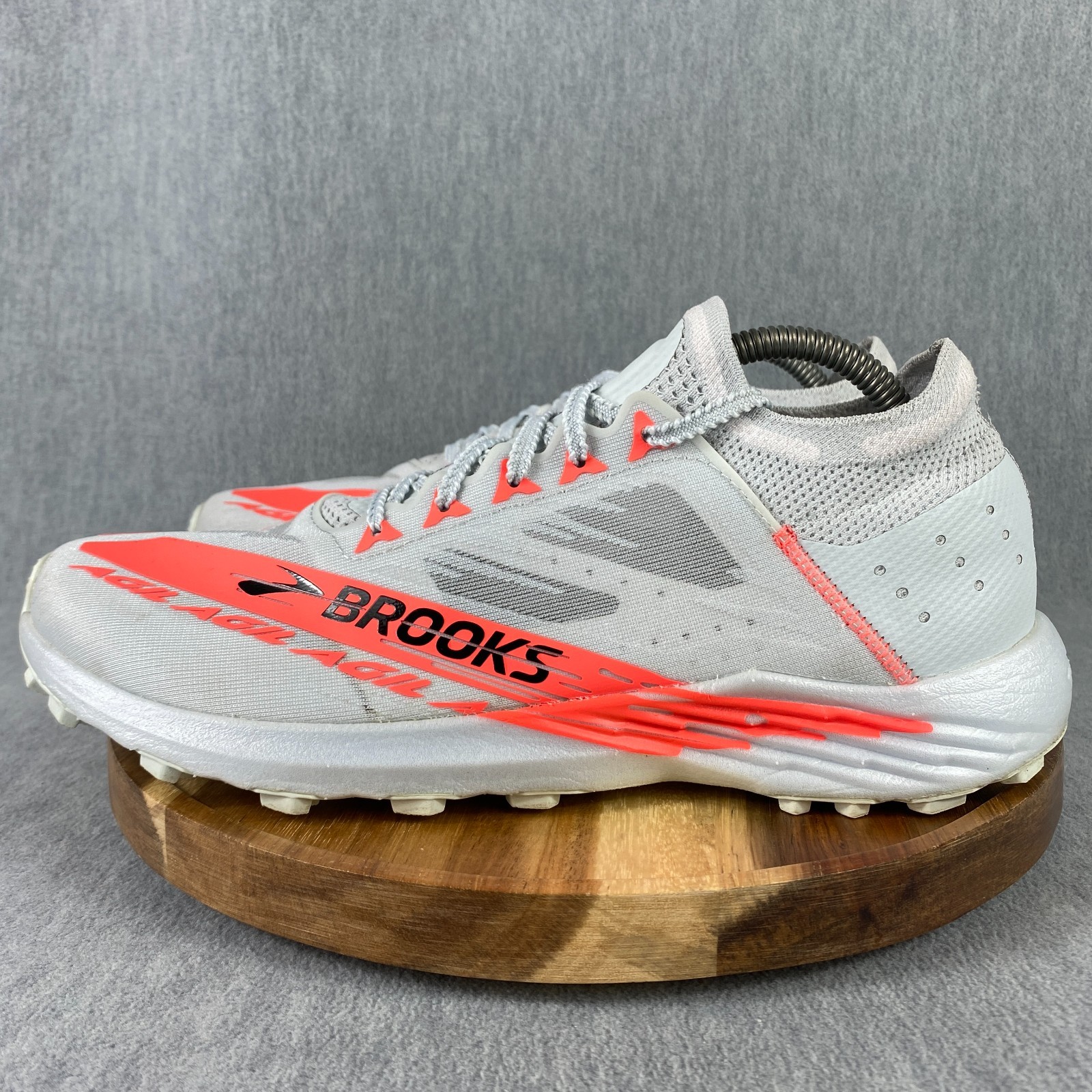 Brooks Catamount Agil Shoes Mens Size 9 Gray Orange Trail Running Athletic