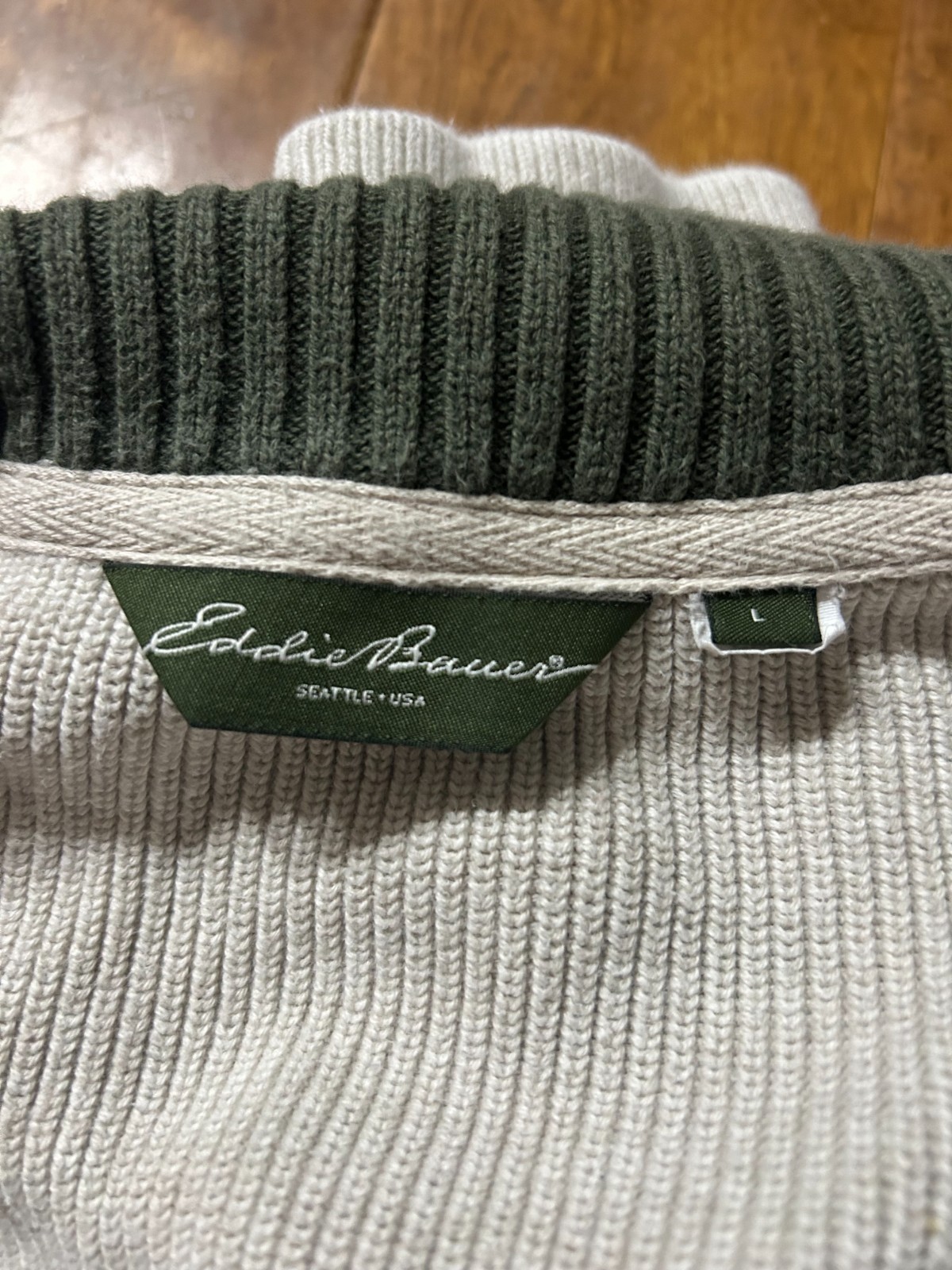 Eddie Bauer White and Green Quarter Zip Sweater Mens Large