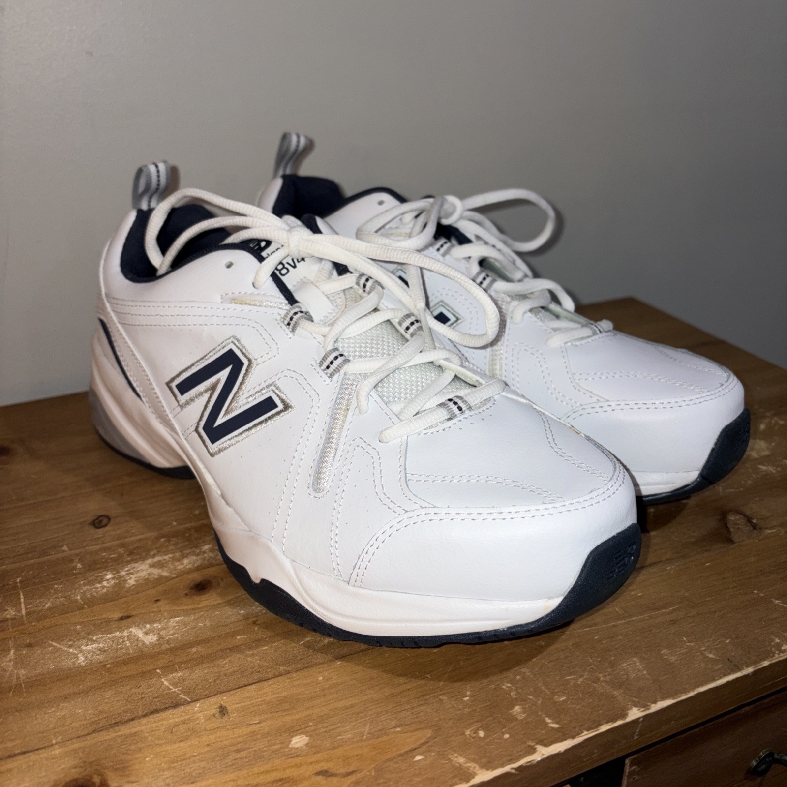 New Balance Men’s Wide 608 Shoe Size 10.5 2E White and Navy Blue