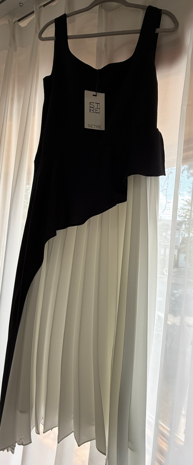 Black & White Asymmetrical Dress Pleated Skirt Sleeveless Elegant Midi Dress
