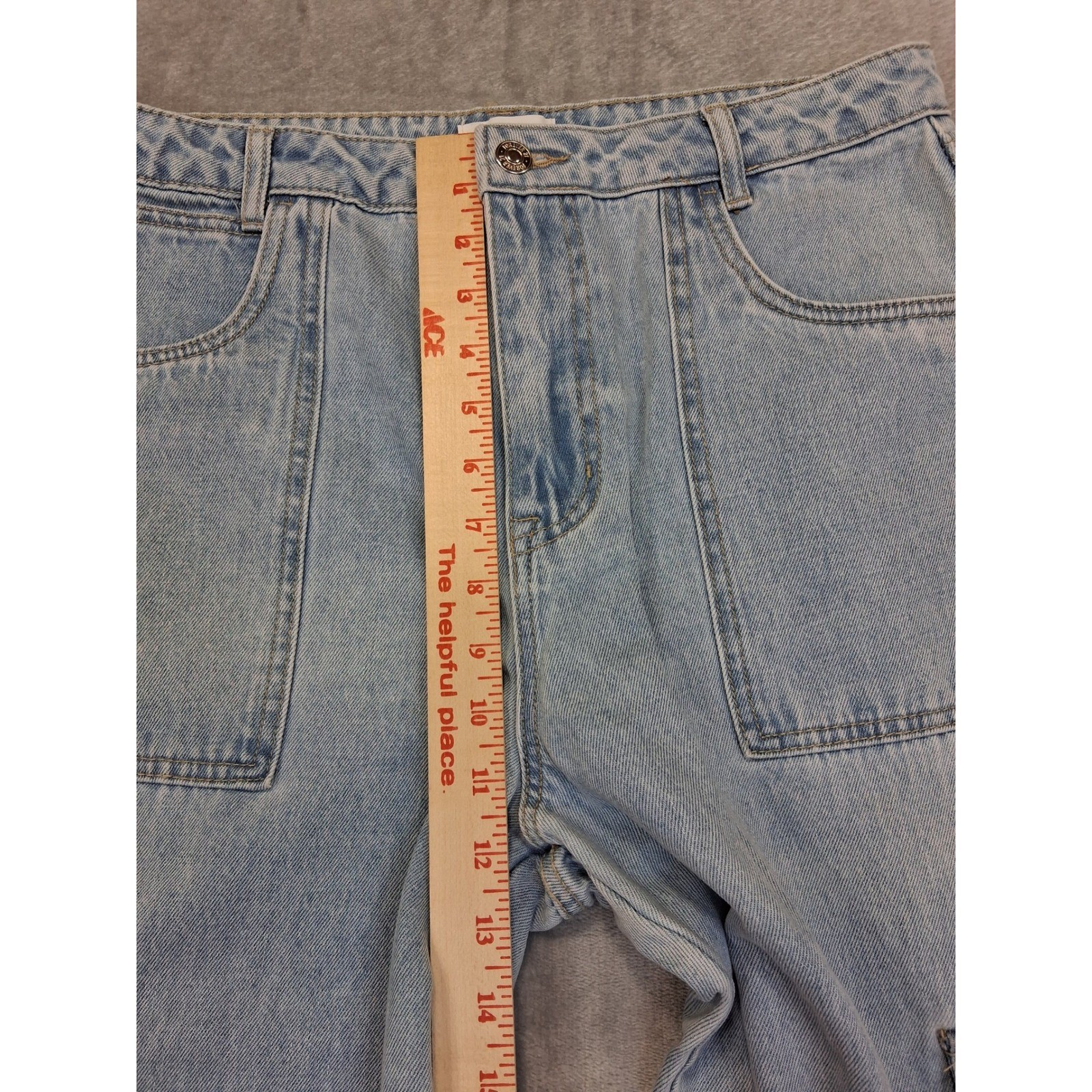 Forever 21 Womens 31×30 High Waist Barrel Wide Leg Cargo Light Wash Denim Jeans
