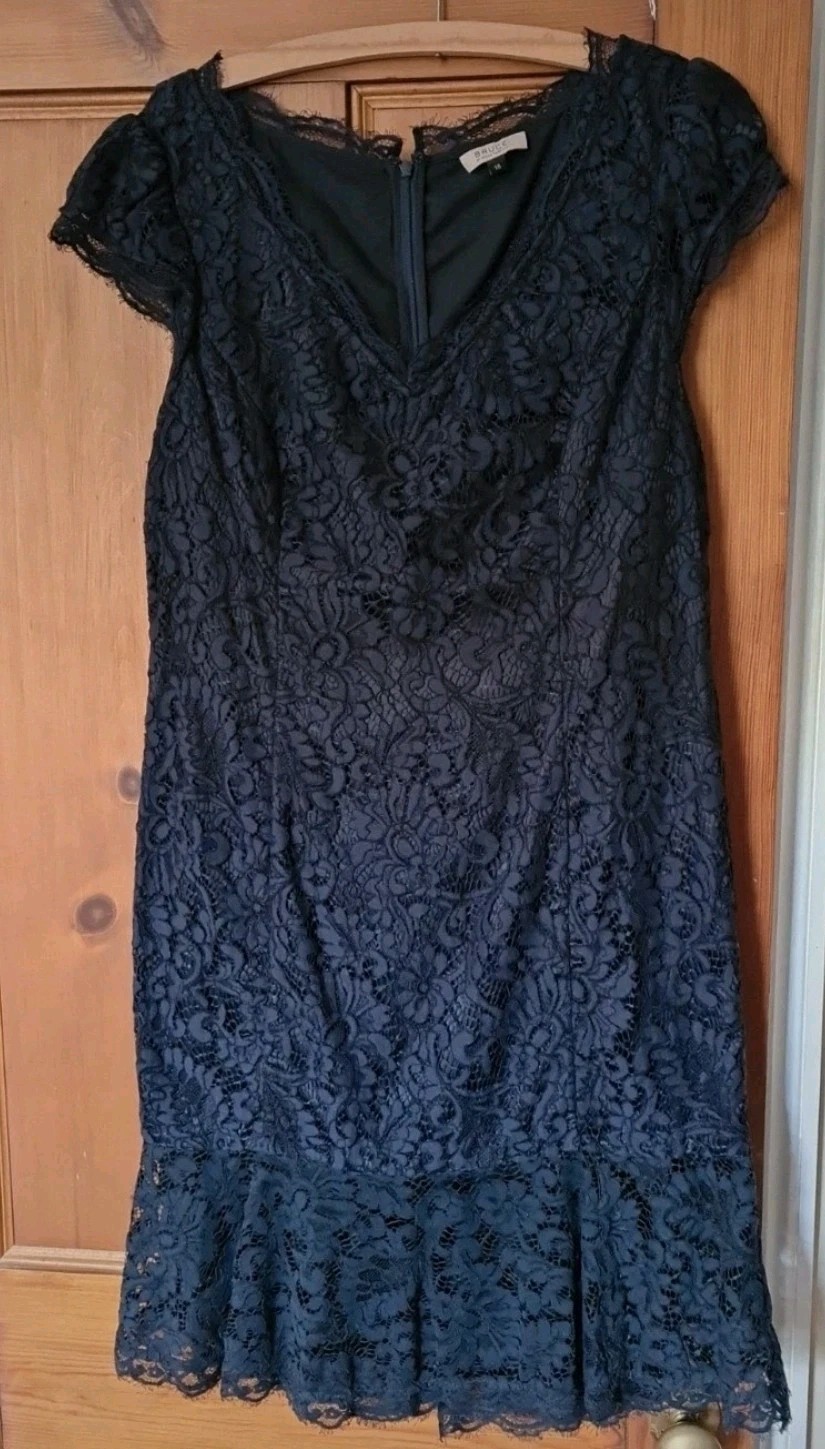 Knee Length Lace Occasion Dress. Bruce by Bruce Oldfield. Midnight Blue Size 16.