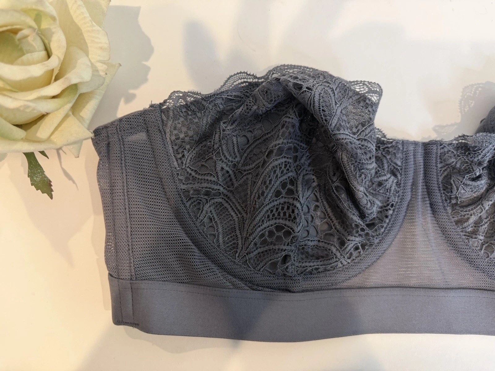 NWT- Lively The Lace Strapless Bra Size 32DD Color Gray/Smoke Style 32221