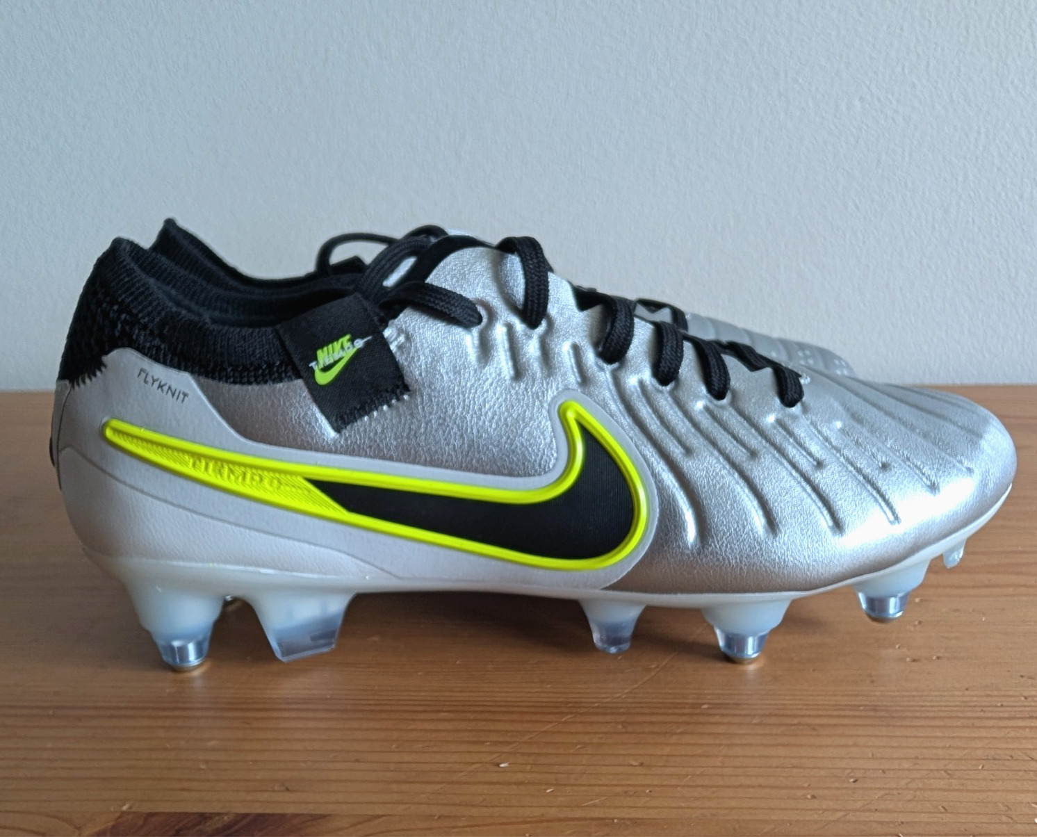 Nike Tiempo Legend 10 Elite Sg Pro Ac Men’s Size 4 Soccer Cleats HF4375-002