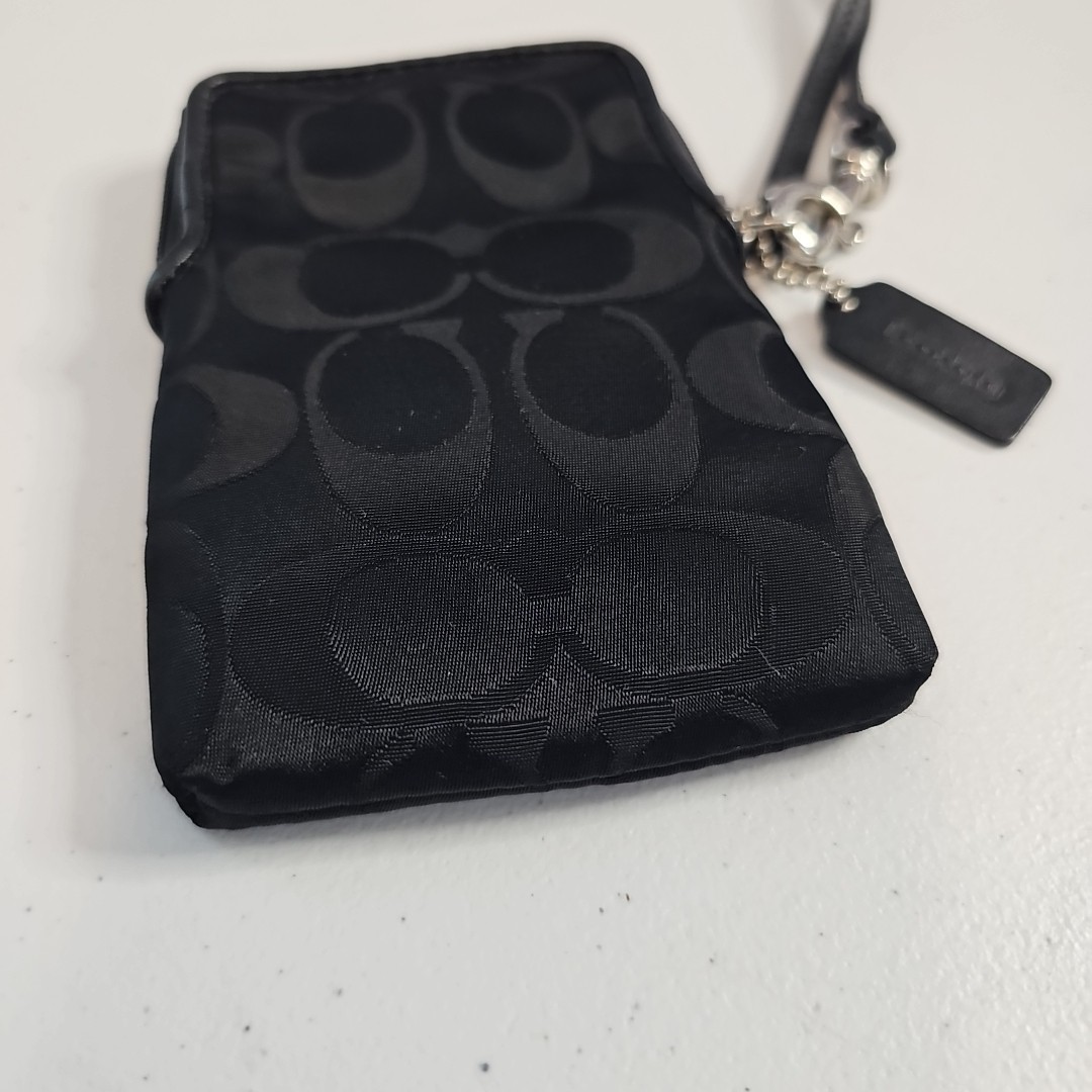 Vintage COACH New York Black Signature Wristlet Pouch Card Holder CC Monogram