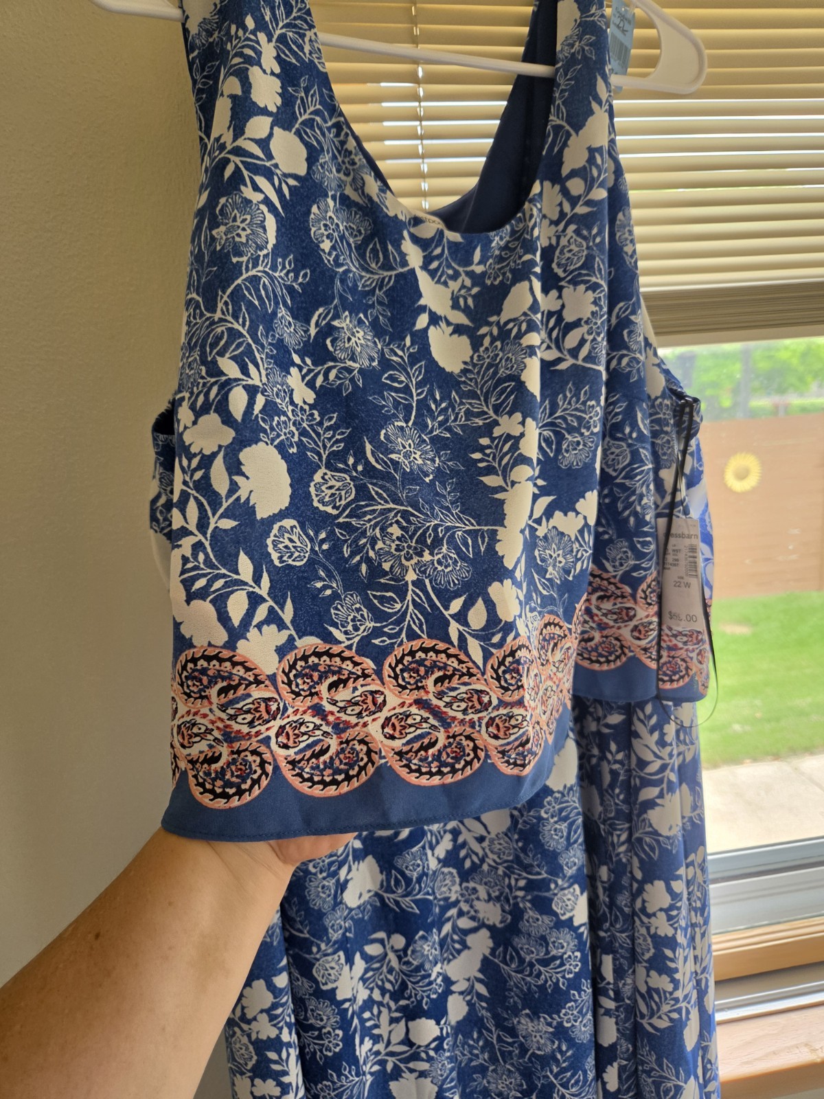 NWT Dressbarn Maxi Flowy And Floral Dress With Pink Accents