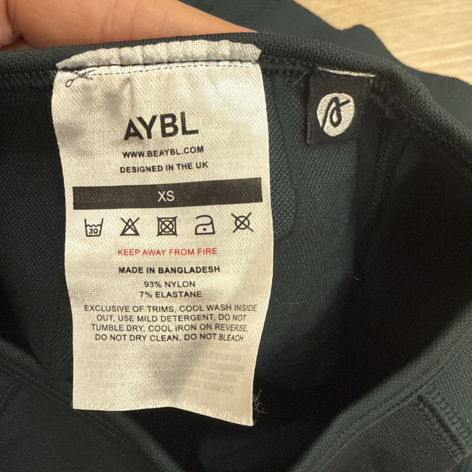 AYBL – Sports Bra & Shorts Set – Size S and XS – Forest Green
