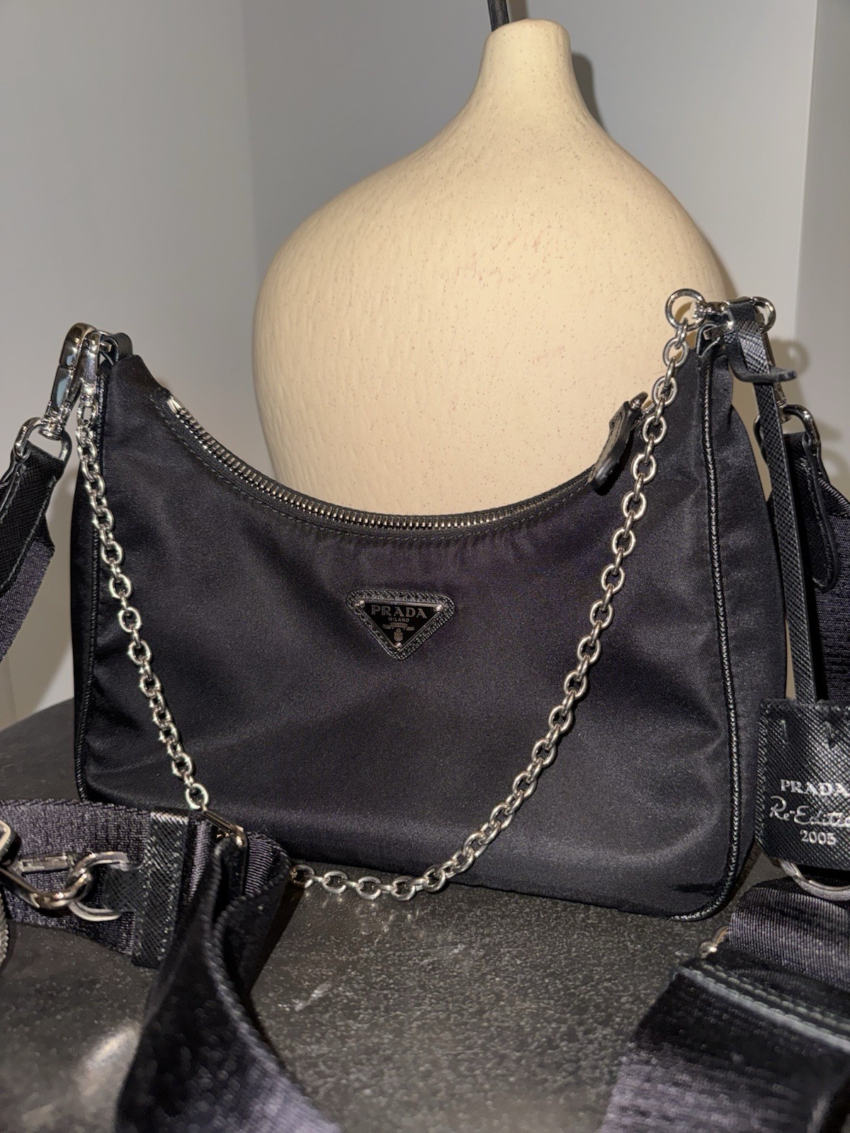 BRAND NEW Prada Re-Edition 2005 Nylon Shoulder Bag – Black/Silver