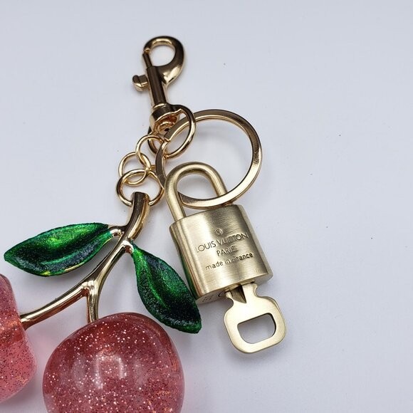 Louis Vuitton Gold Lock 🔒 Authentic LV Key + Unbranded Apple Bag Charm