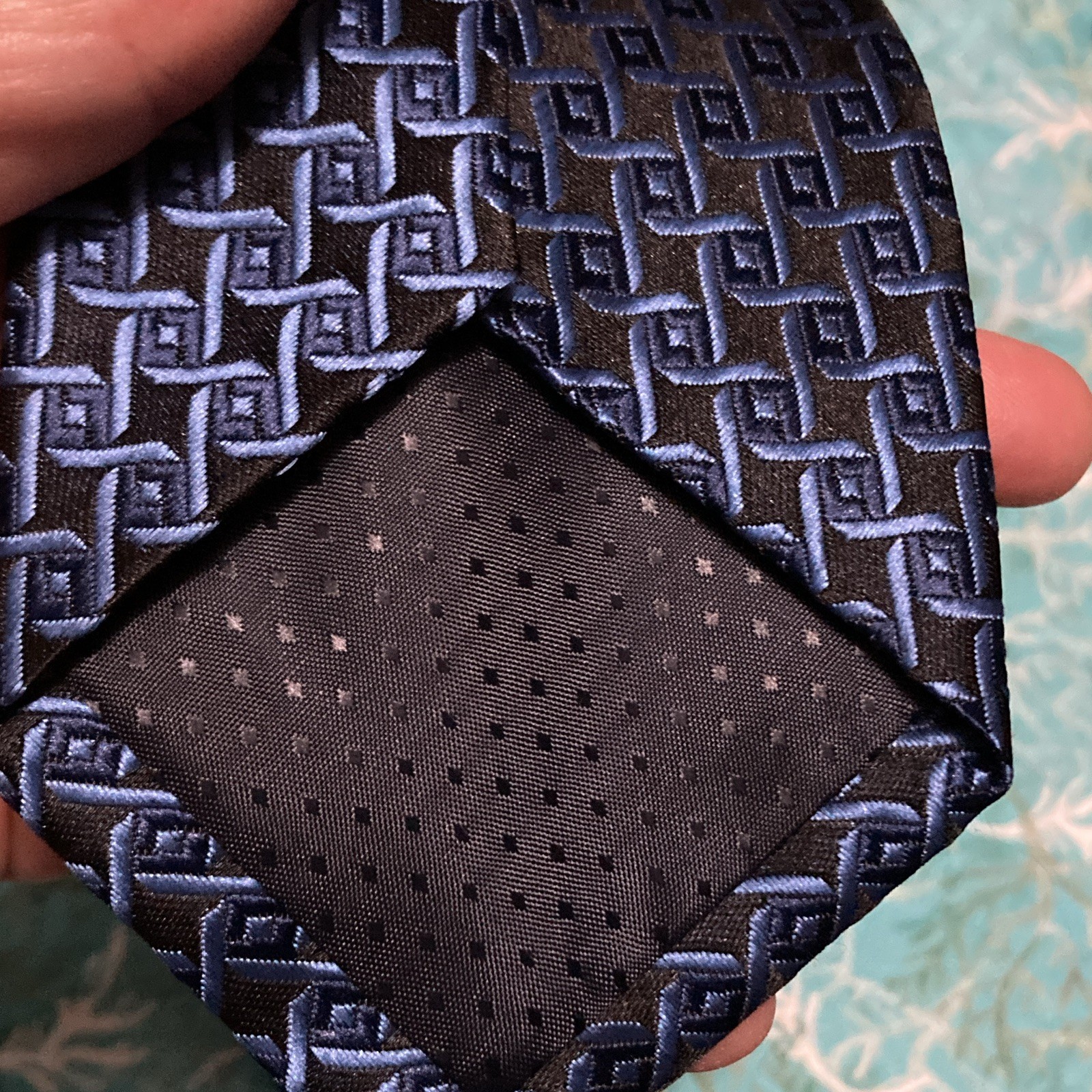 WeiShang Men’s Polyester Tie Blue Black Geometric Woven Logo Pointed