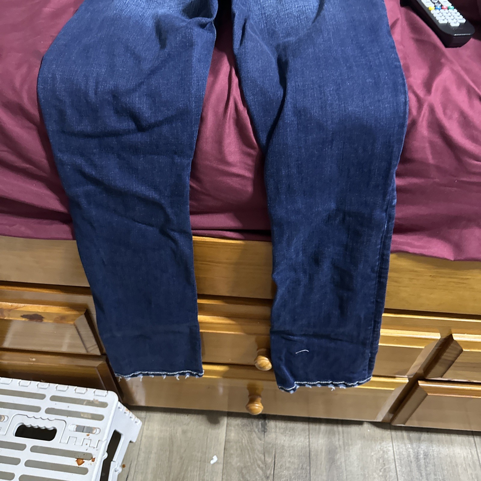 BKE Jeans 27L Low Rise Light Wash 31”Inseam