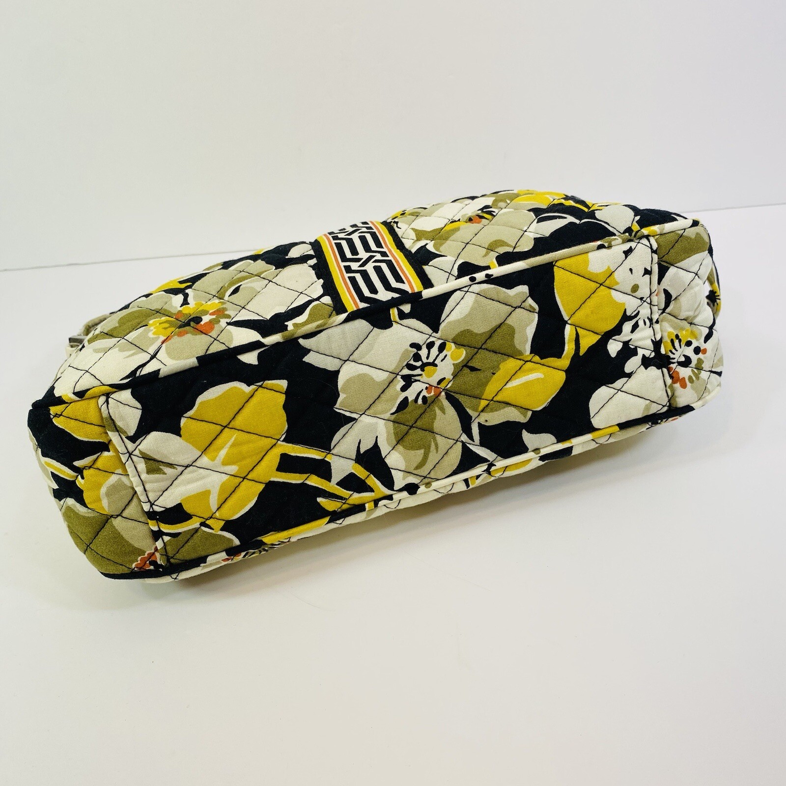 VERA BRADLEY Cassidy Shoulder Bag Purse DOGWOOD – NEW without Tags