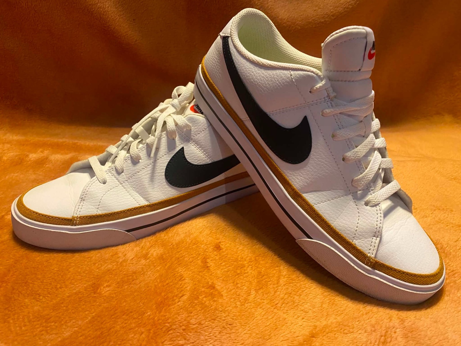 Nike Womens Court Legacy DH3161 100 White Black Seakers Shoes Size 11