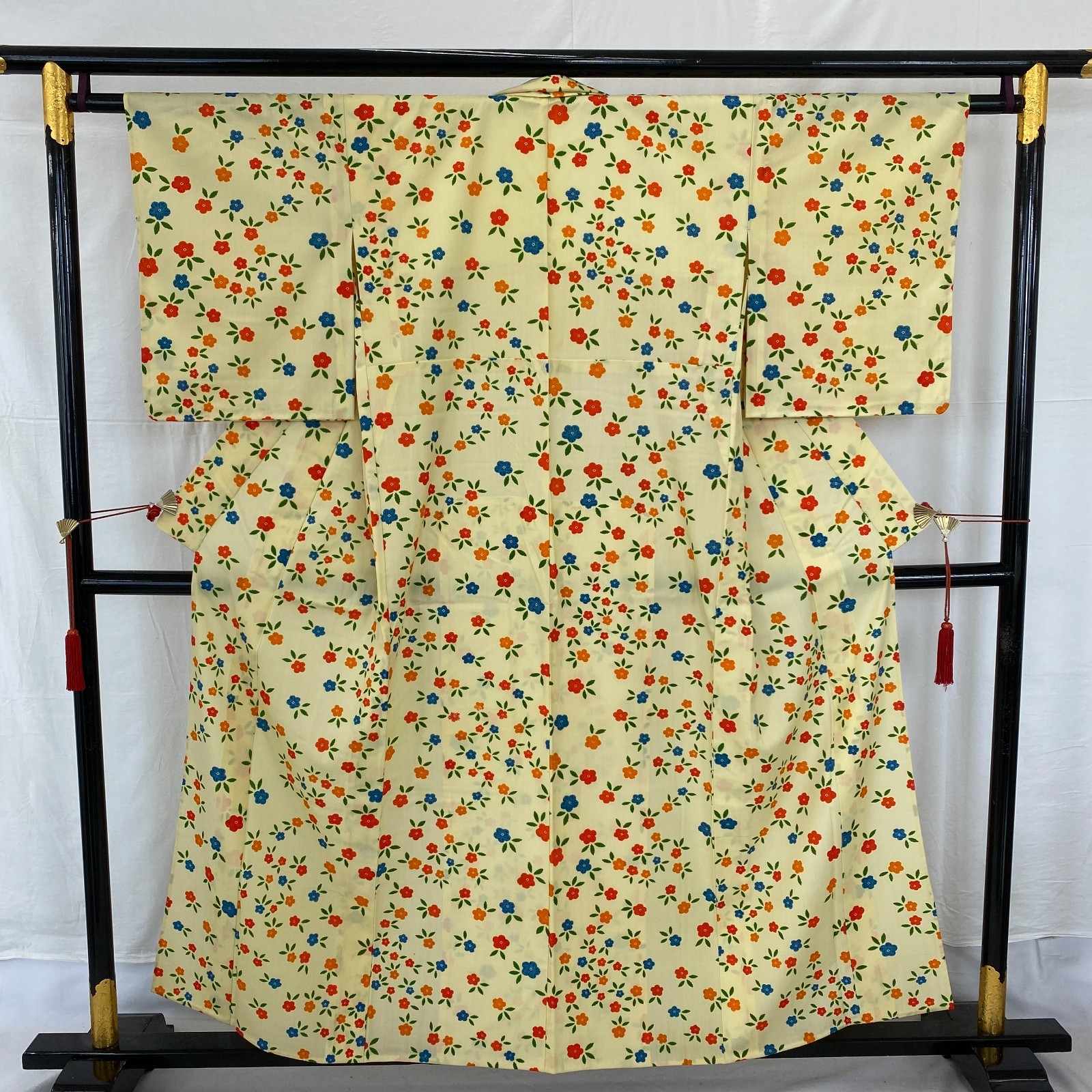 Japanese Vintage Kimono Polyester yellow No Lining Komon Traditional Length 60in