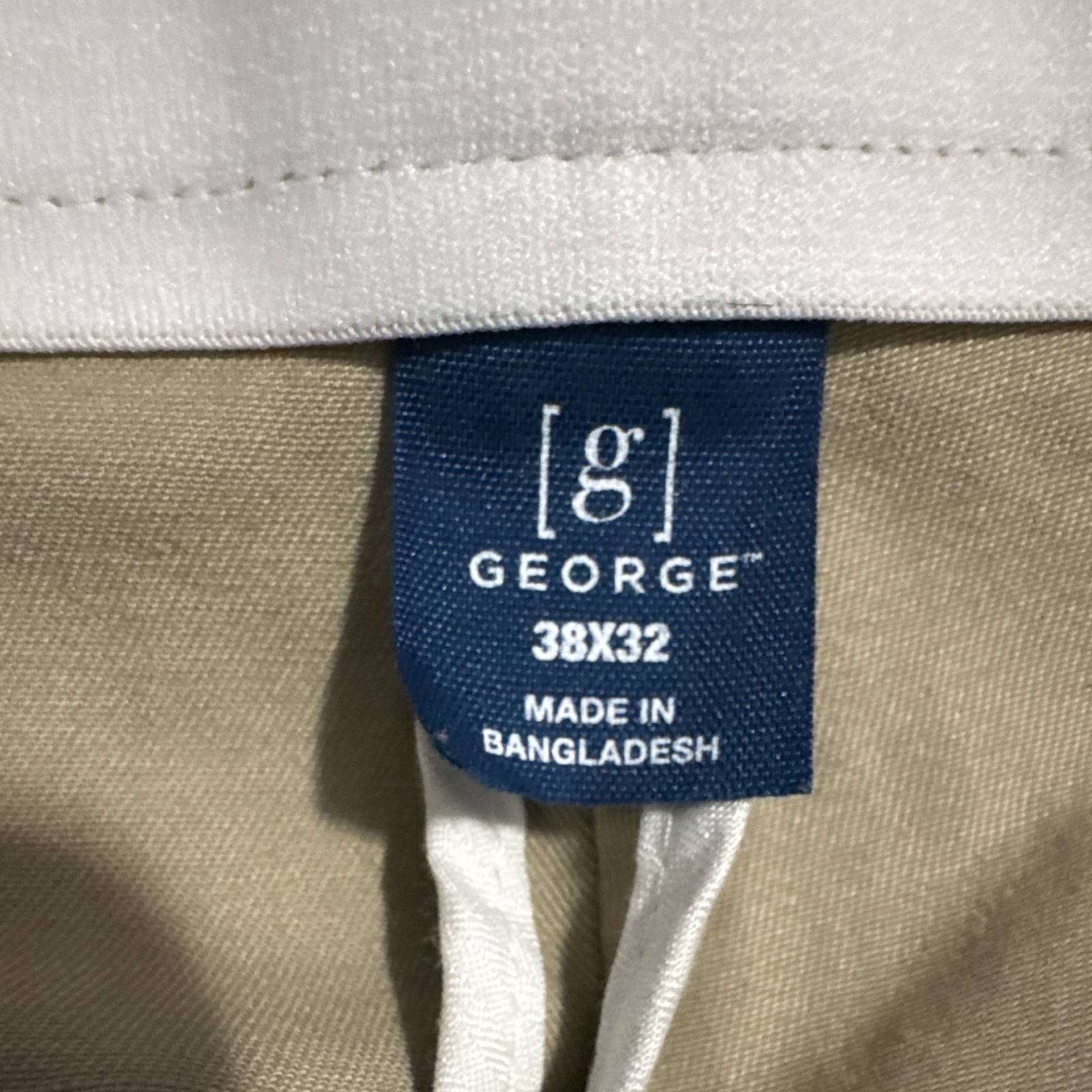 Khaki Casual Long Pants With 2 Pockets In The Back And 2 Side Pockets