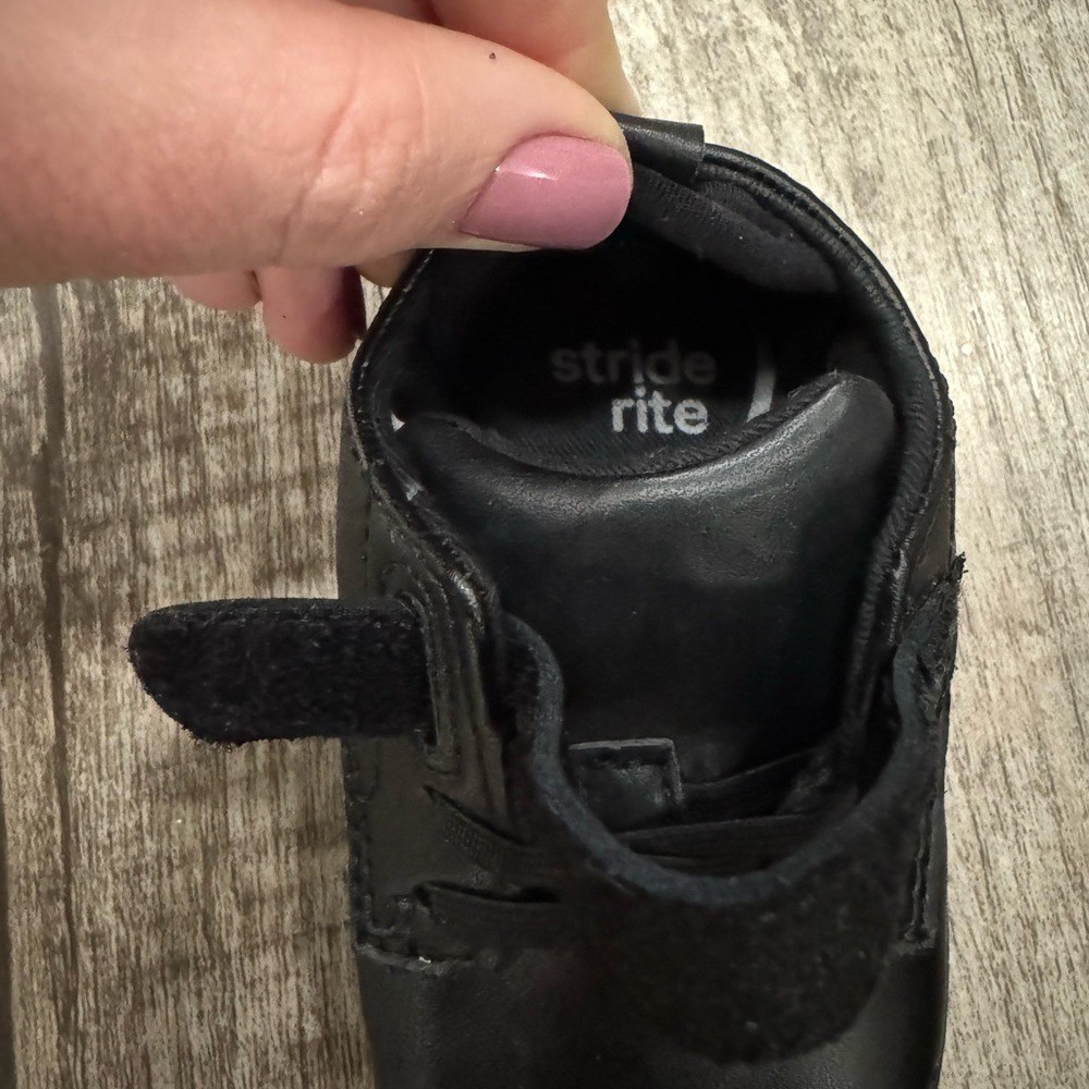 Stride Rite Giles Toddler Shoes Black Stretch NWOT Size 4W