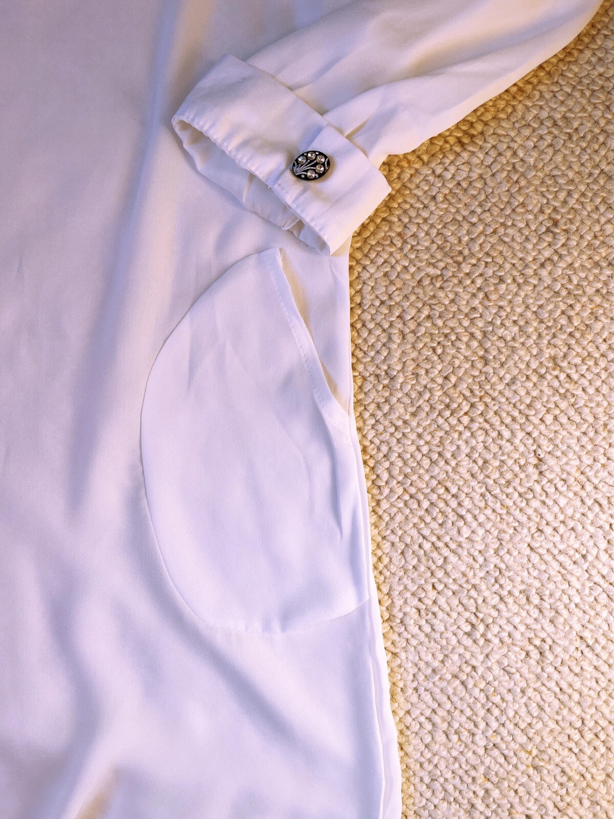 Size 5XL (22) Loose chiffon type cream coloured over blouse.