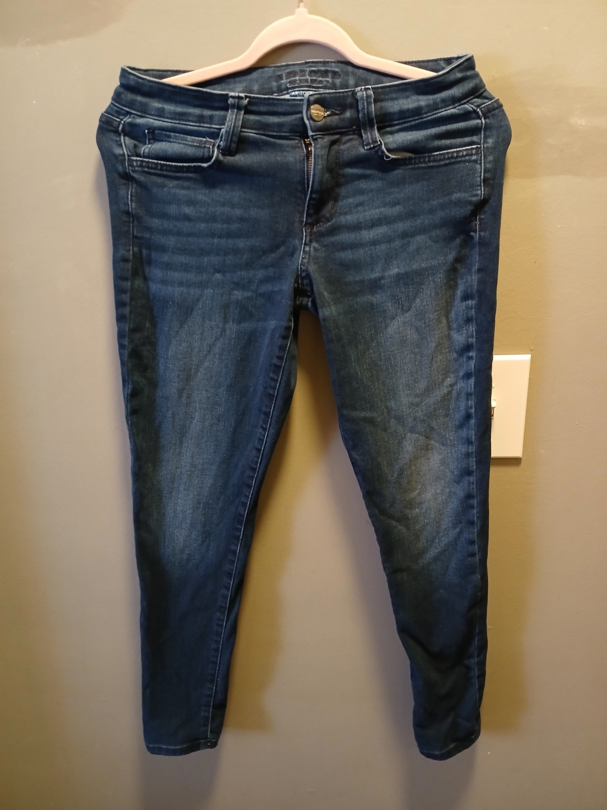 Arizona Jean Co Women’s Skinny Jeans Dark Wash Blue Stretch Mid Rise 5-Pocket