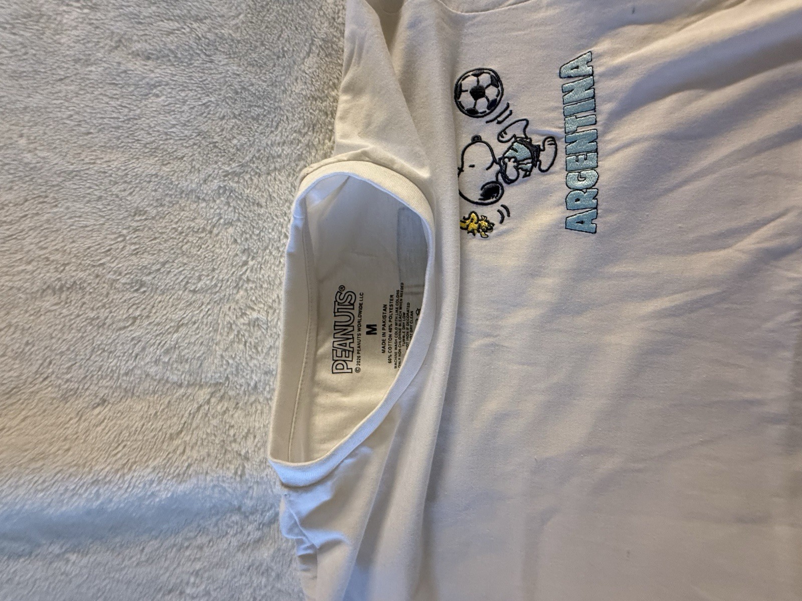 Peanuts Snoopy Argentina Soccer Graphic White Tee Crew Neck M