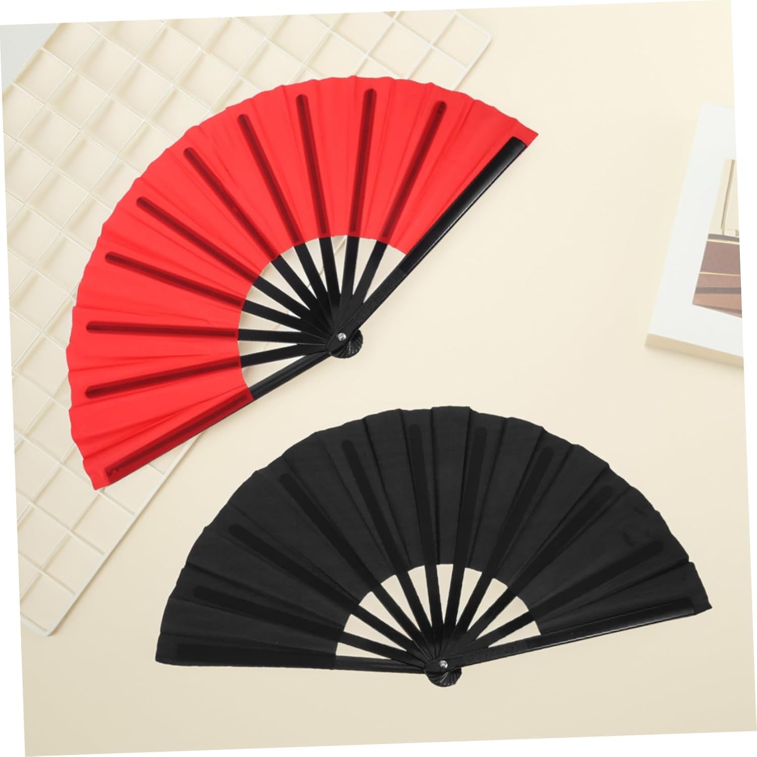 2pcs Asian Folding Hand Fans Bamboo Silk Style Wedding Party Favors Church Gift