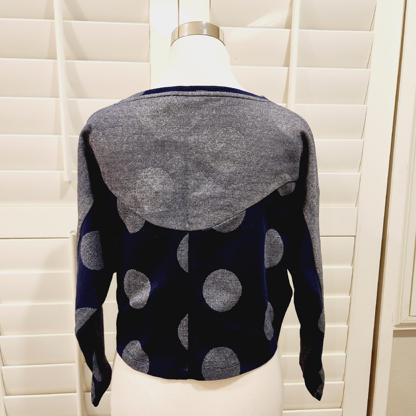 NWT POSTMARK Anthropologie Navy Metallic Dot Cropped Sweatshirt Size XS C261