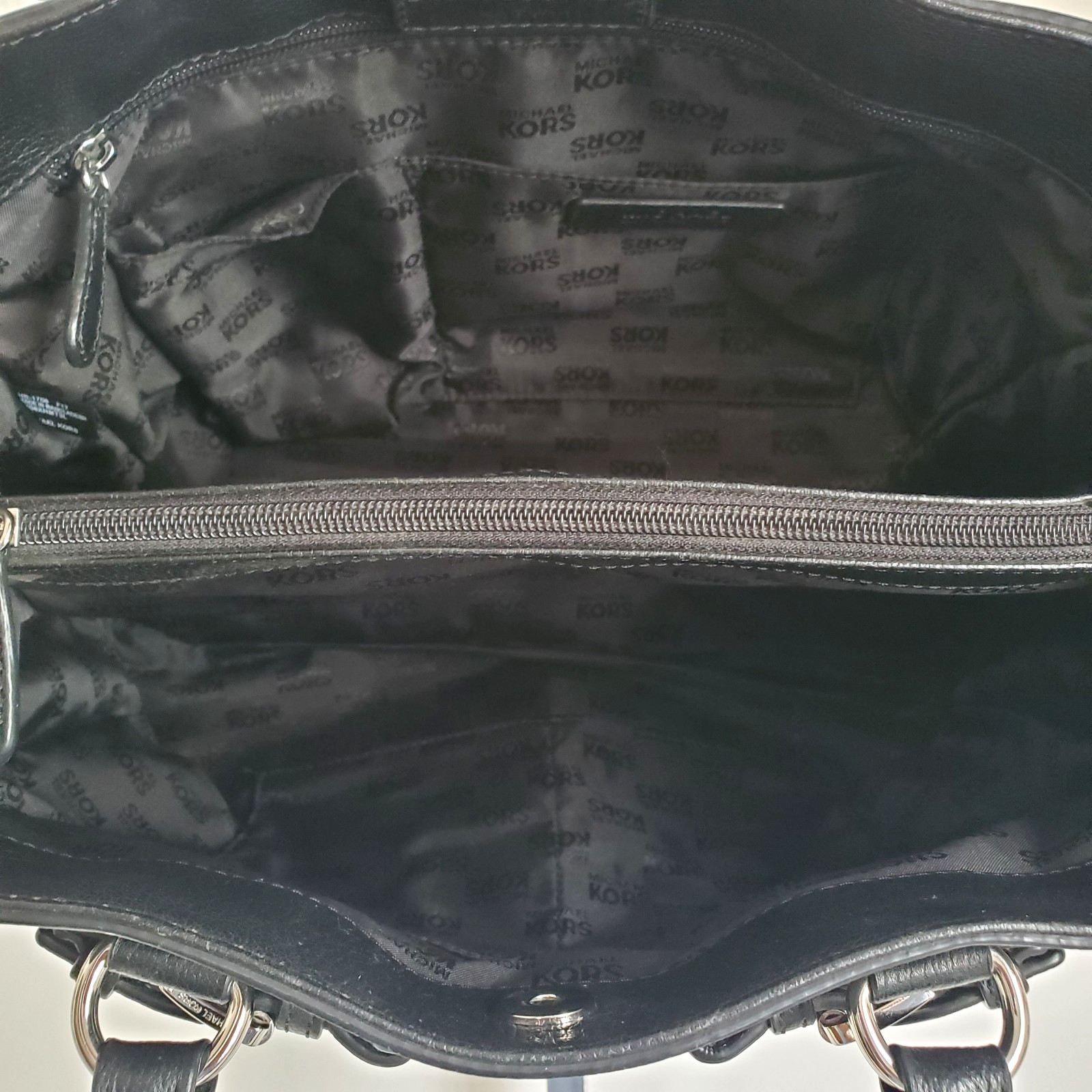 MK HAMILTON BLACK PEBBLED LEATHER SATCHEL HAND BAG SILVERSTONE HARDWARE MEDIUM