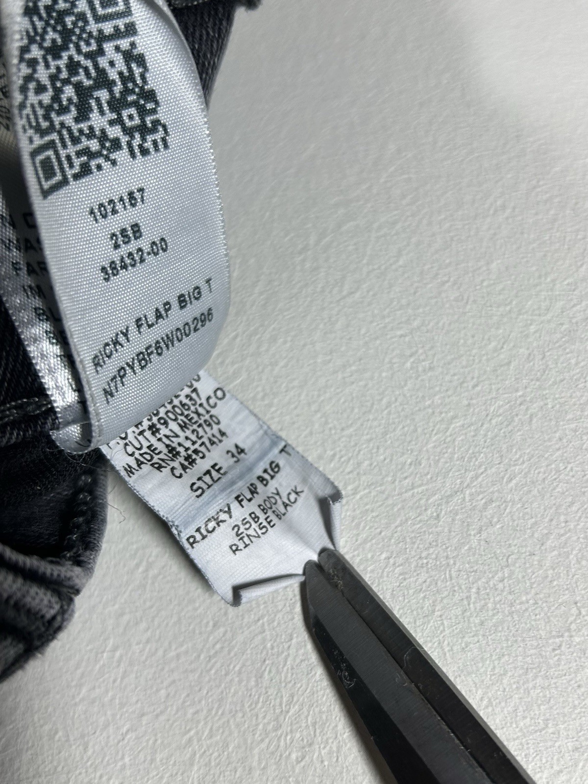 (Super Thrashed Distressed) True Religion Ricky Flap Big T Jeans 32×32 Grey