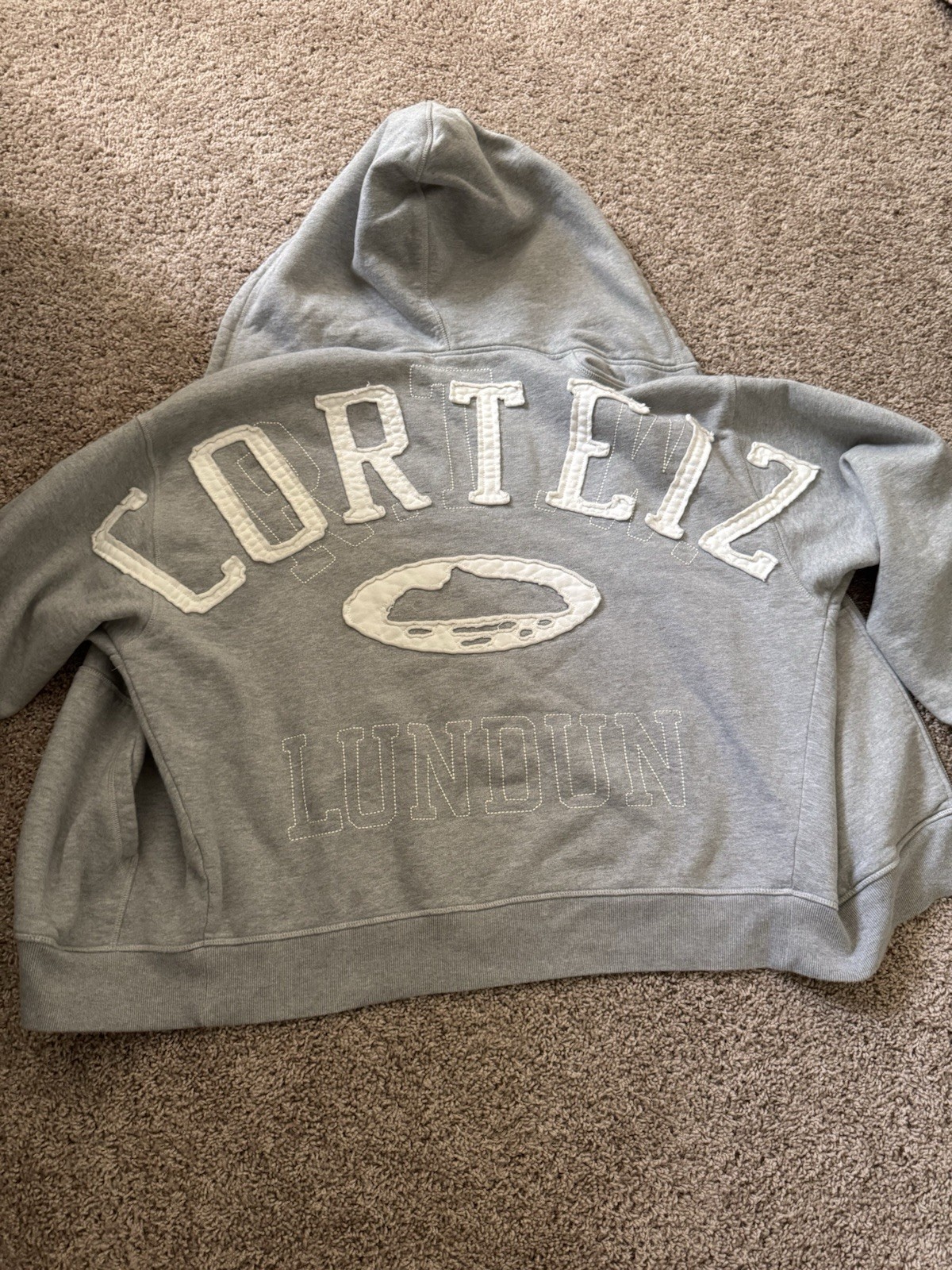 Corteiz Lundun Stitch Zip Hoodie Heather Grey Size L FW25