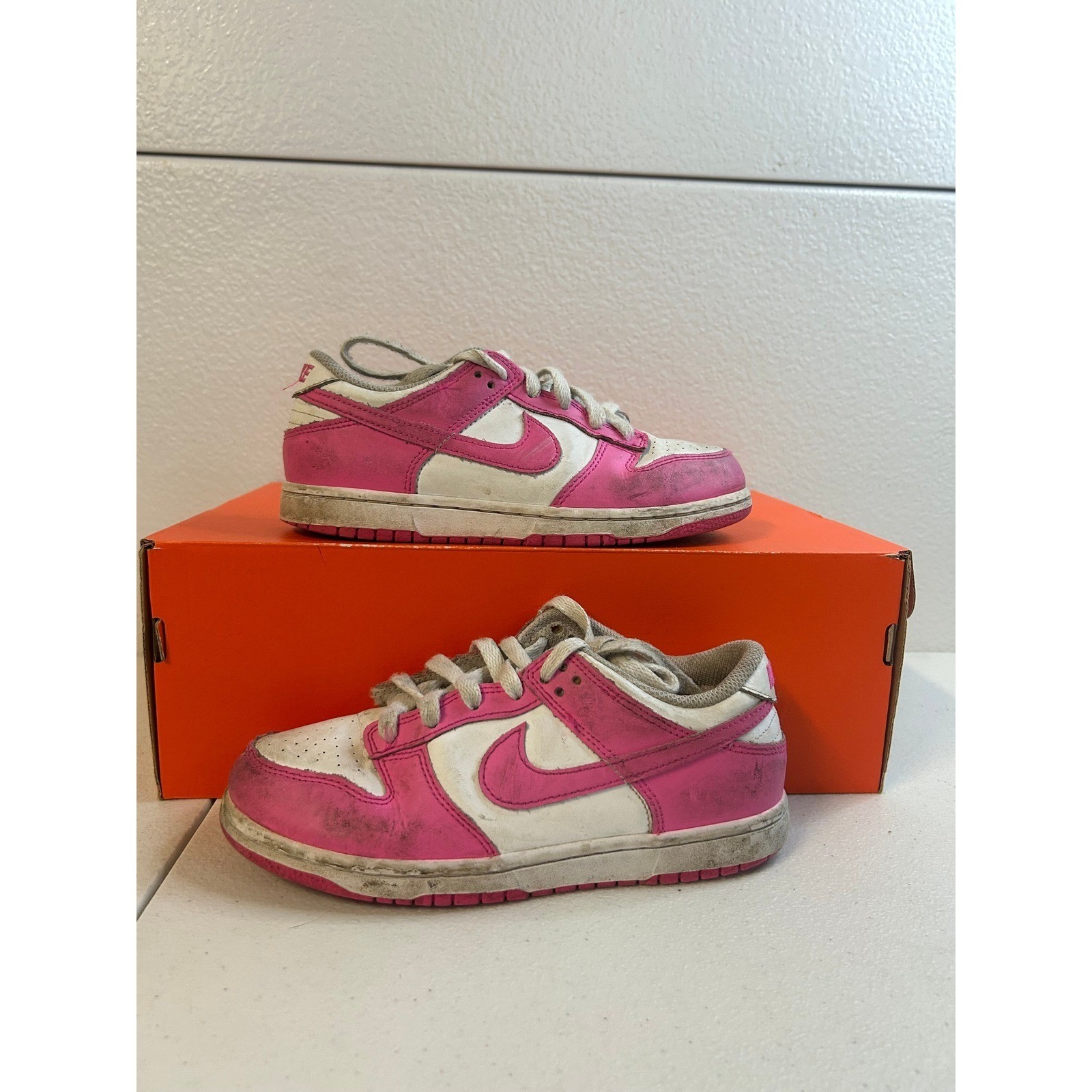 Nike Dunk Low Kids Pink White Sneakers 2Y #1785