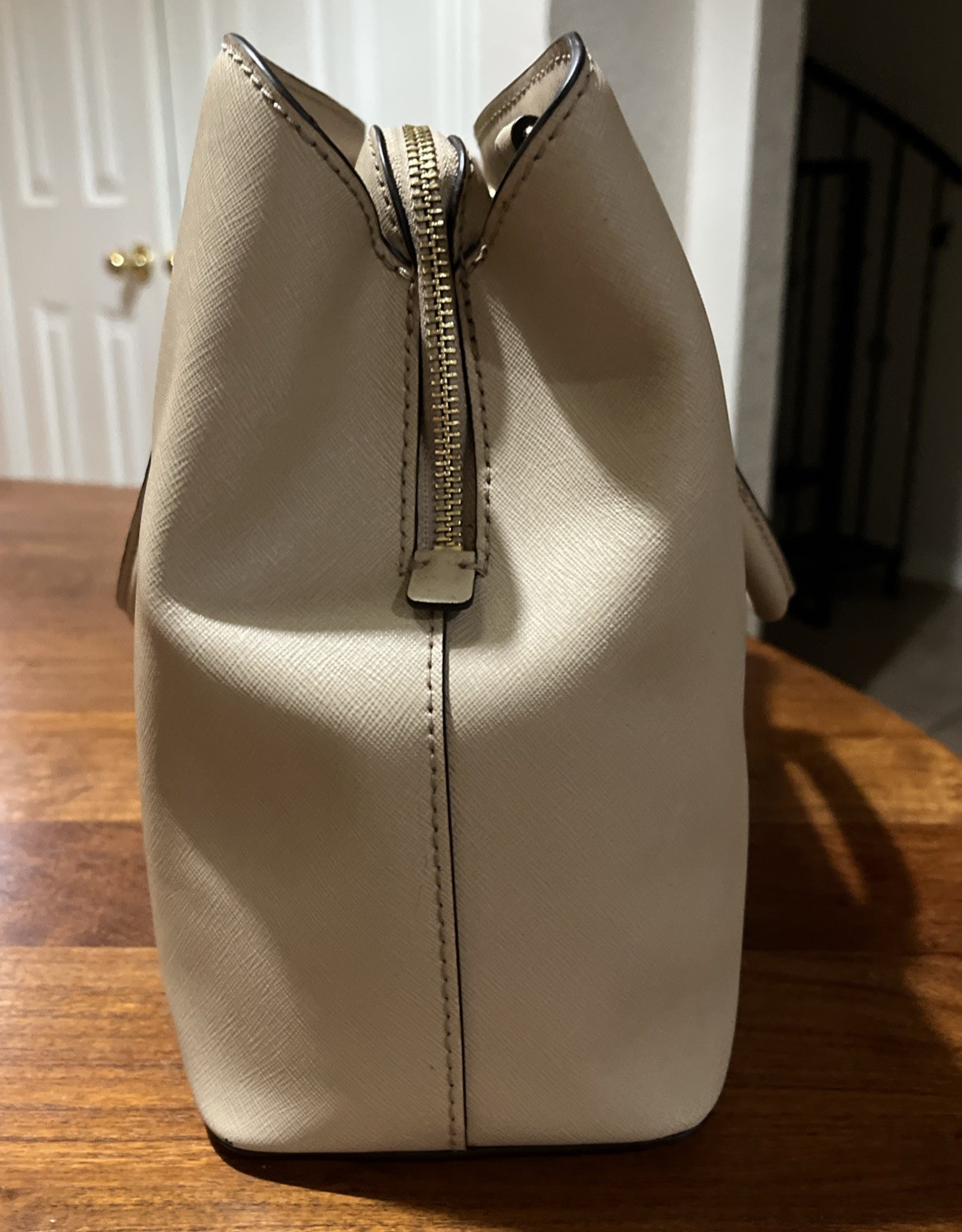 Michael Kors Savannah Medium Saffiano Taupe Satchel Leather Handbag*READ