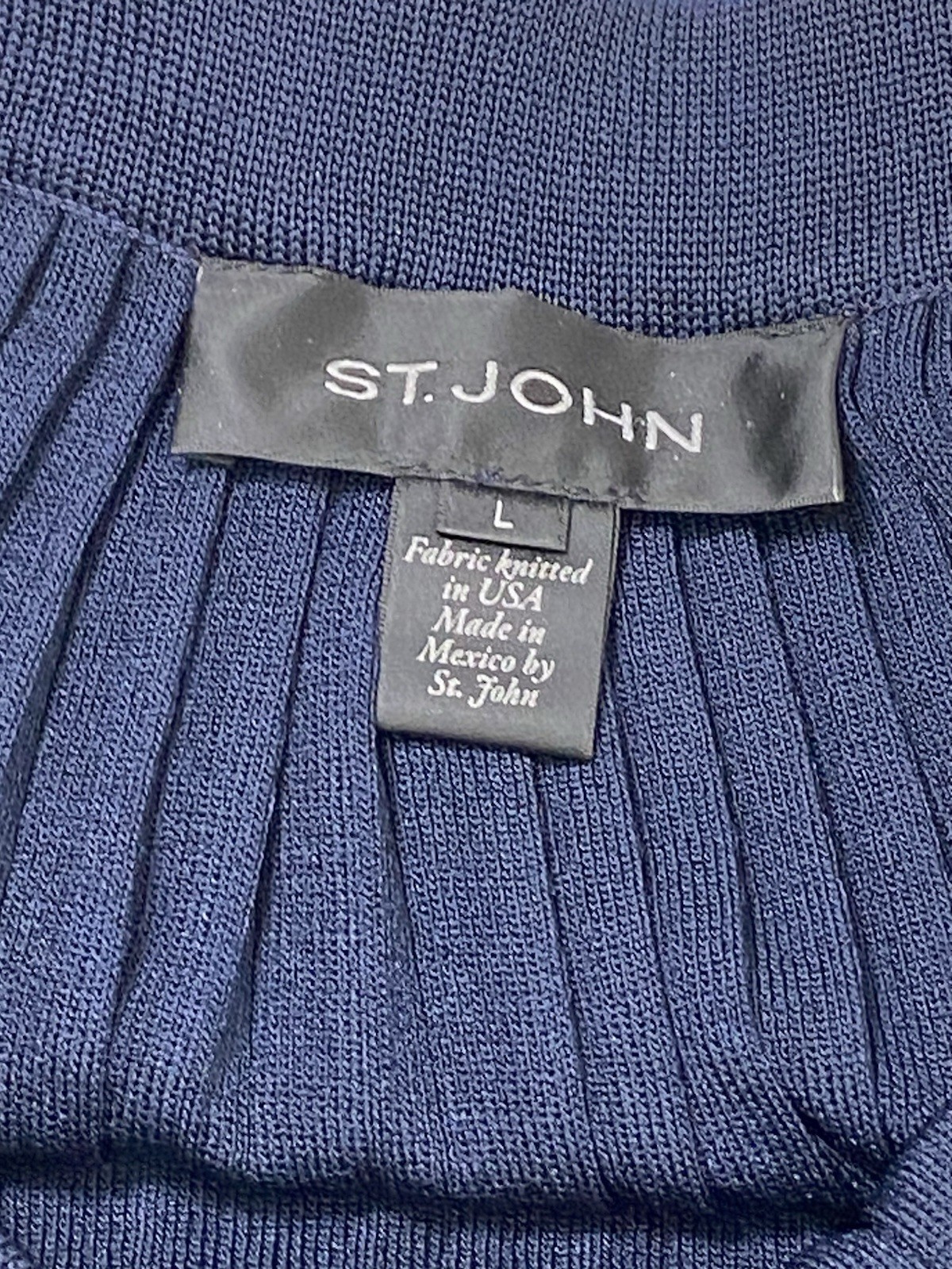 St. John Navy Blue Rayon Blend Stretch Waist Pleated Fabric knitted Large Skirt