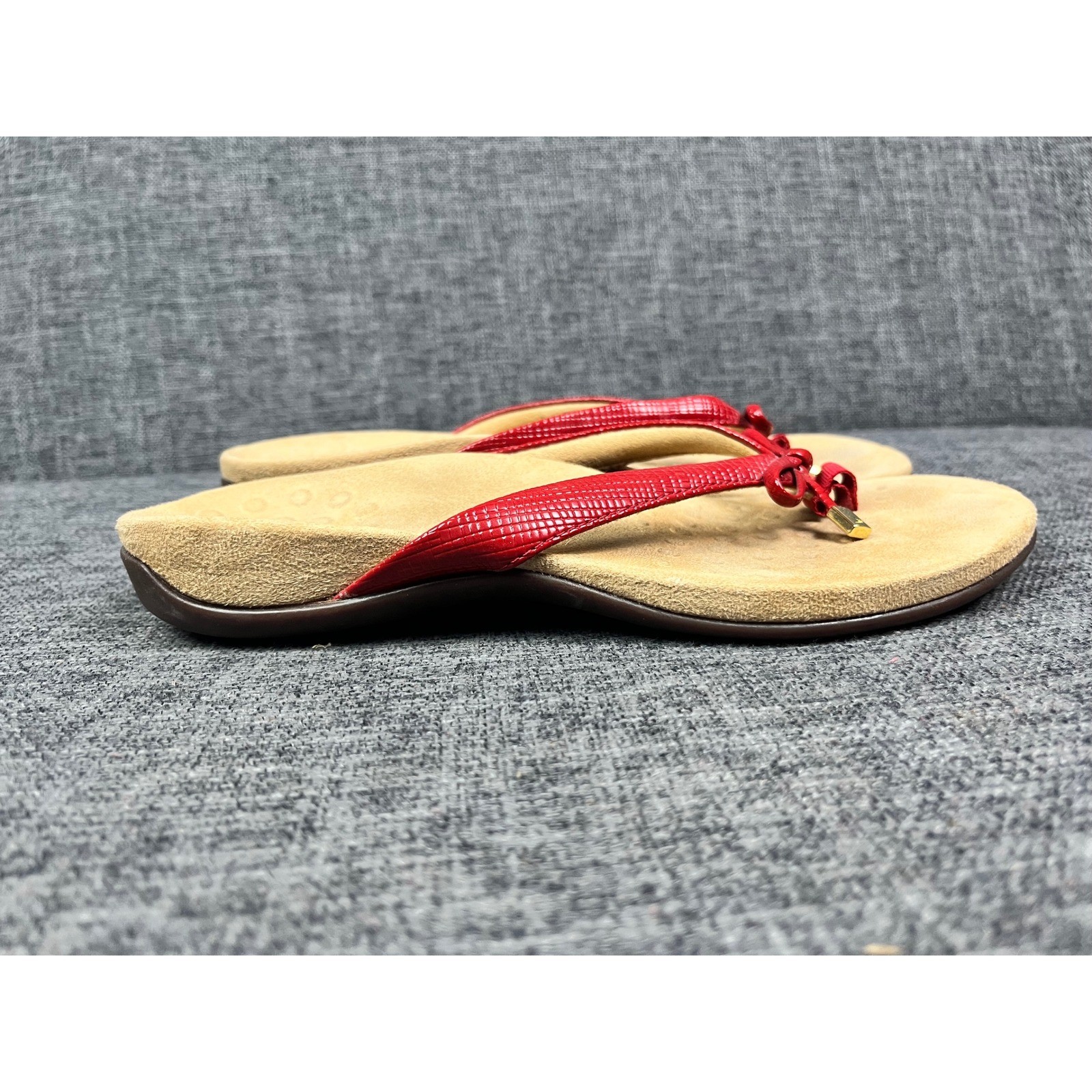 Vionic Bella II Red Lizard Embossed Orthotic Bow Flip Flop Sandals Womens 7.5