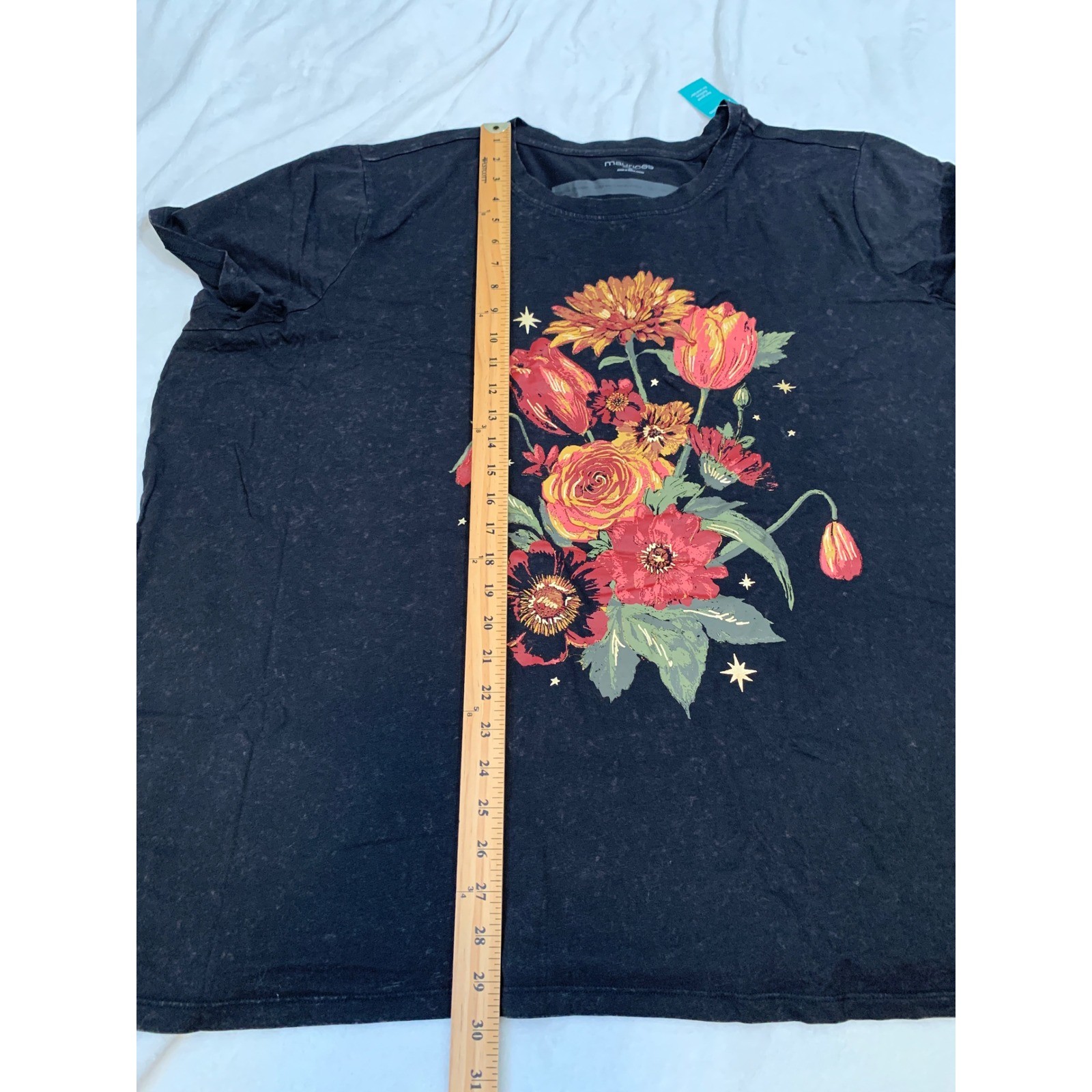 NEW Maurices Graphic Tee Womens 4X Charcoal Floral Celestial Star Classic Fit