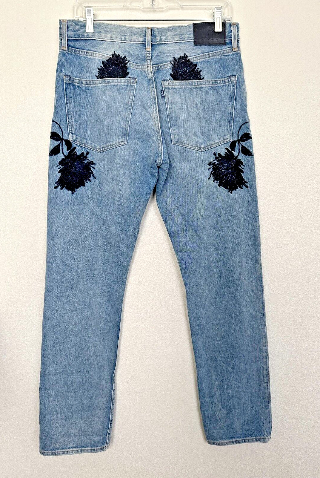 Levi’s Made & Crafted Arrow Jeans Embroidered Light Wash Straight Leg Women’s 27