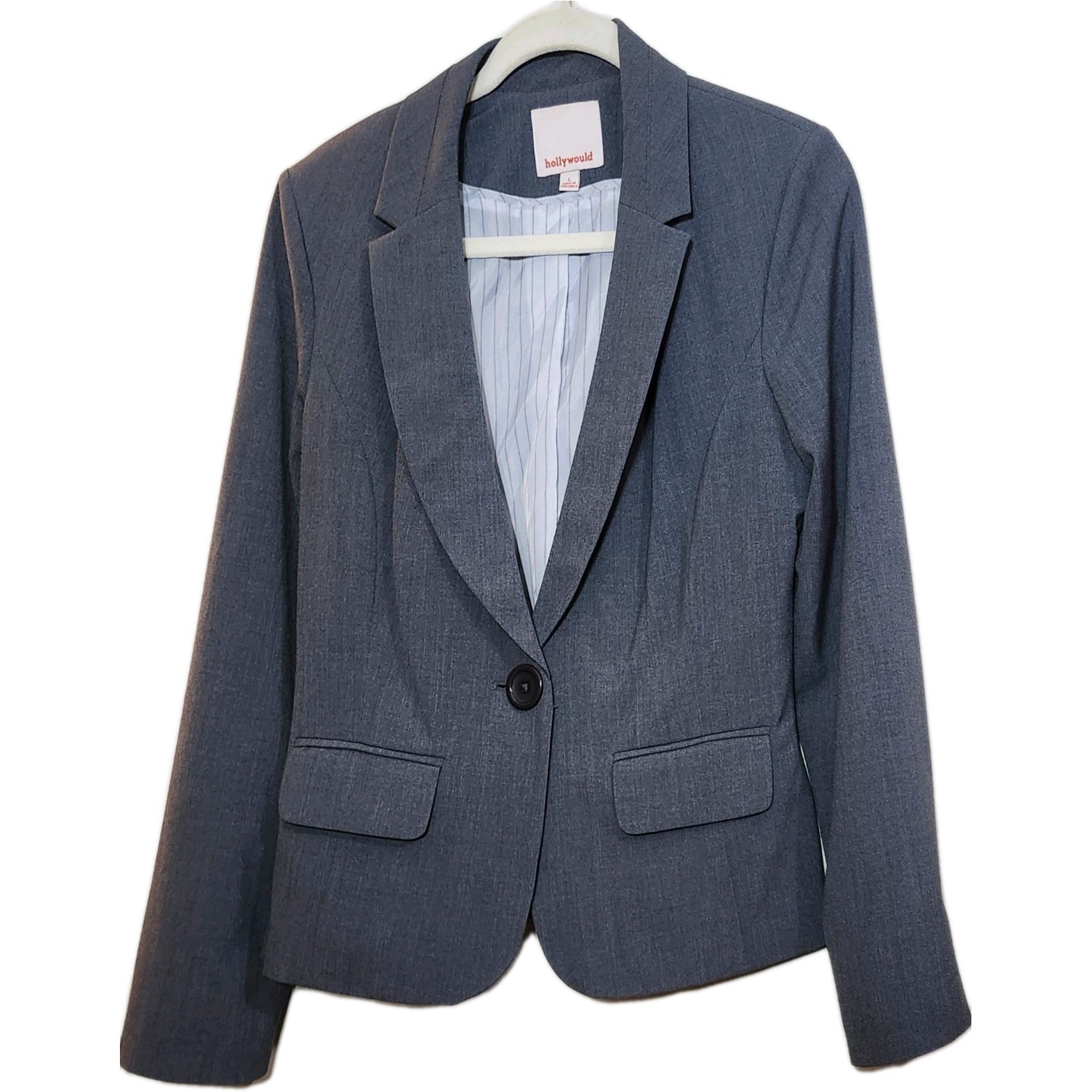 HOLLYWOULD Size L Women’s GRAY BLAZER. Short Length. Never Worn. HAND WASH