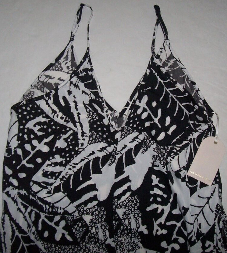 NWT Van Winkle BLACK/WHITE LEAVES SILKY Maxi Chemise/Lounge Gown S POCKETS